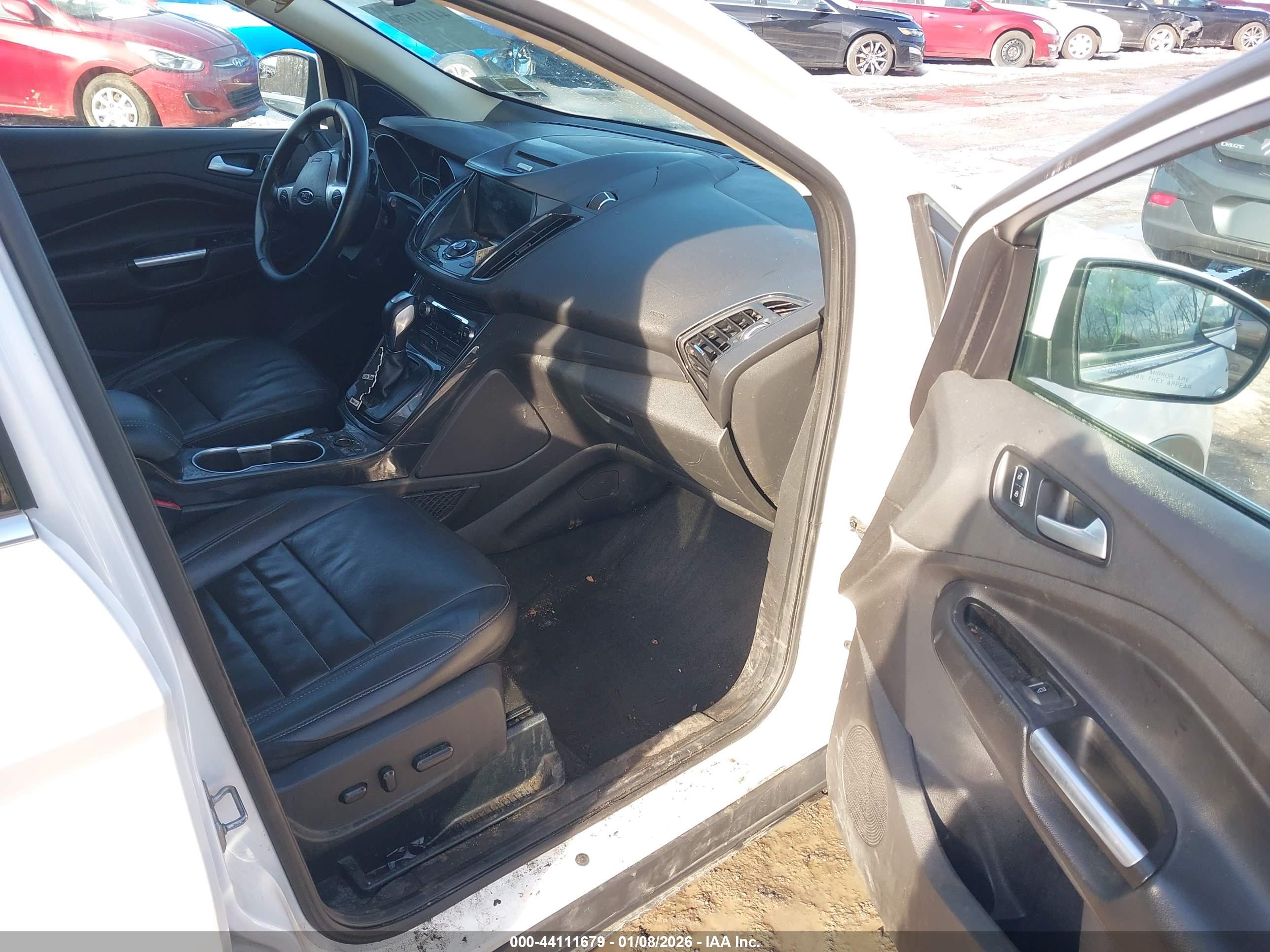 FORD ESCAPE image 5