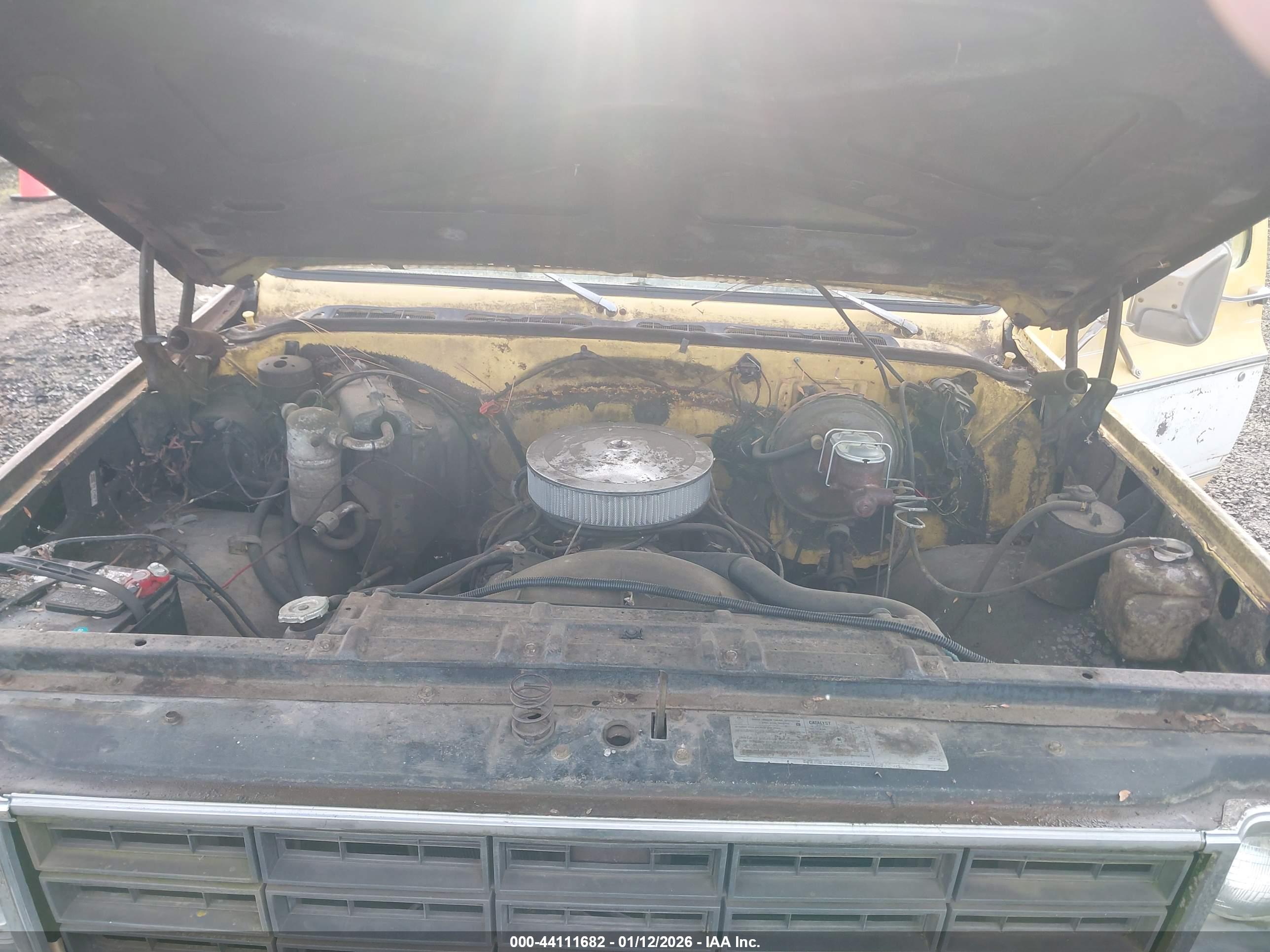 CHEVROLET SILVERADO image 10