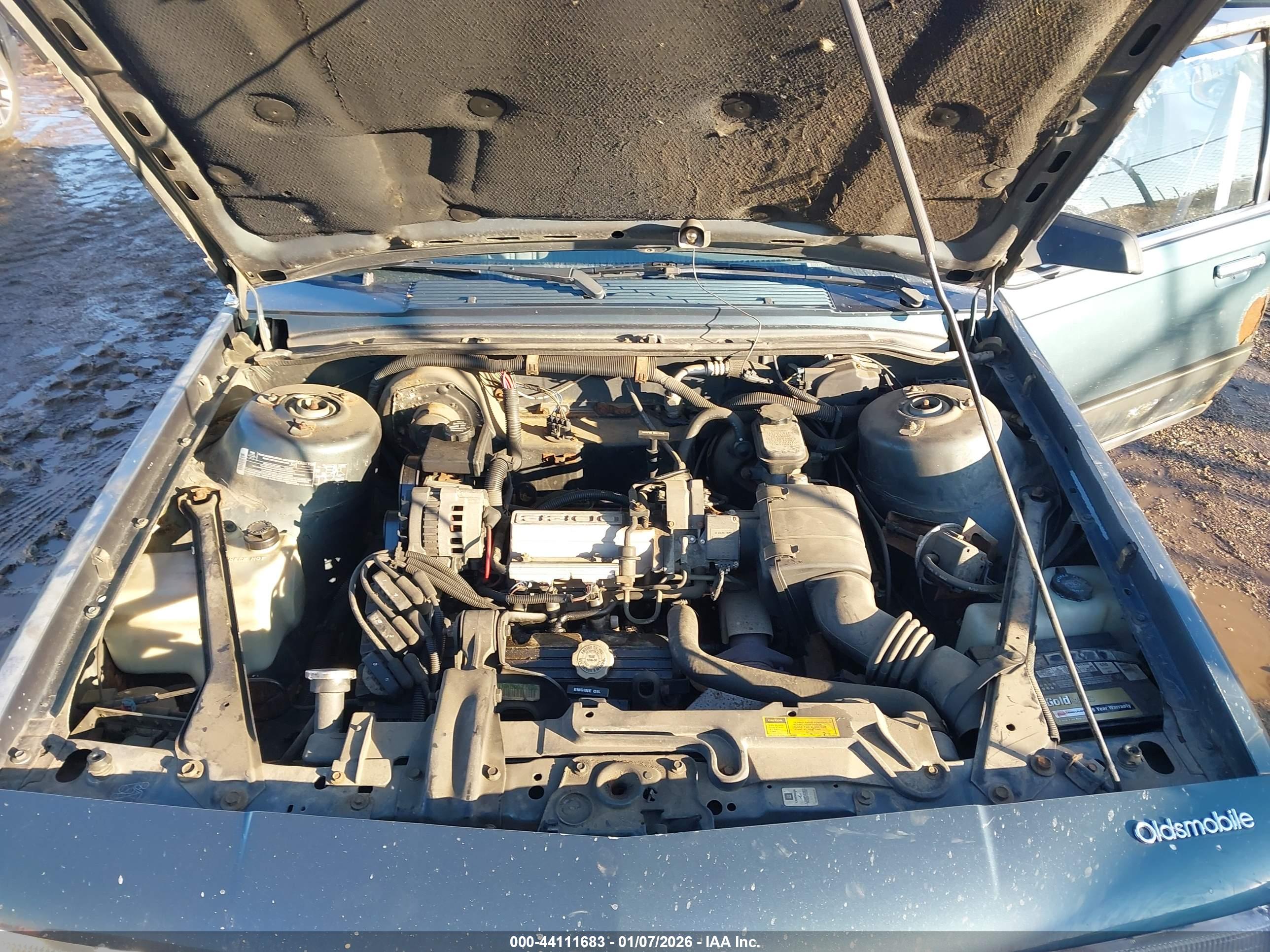 OLDSMOBILE CUTLASS image 10