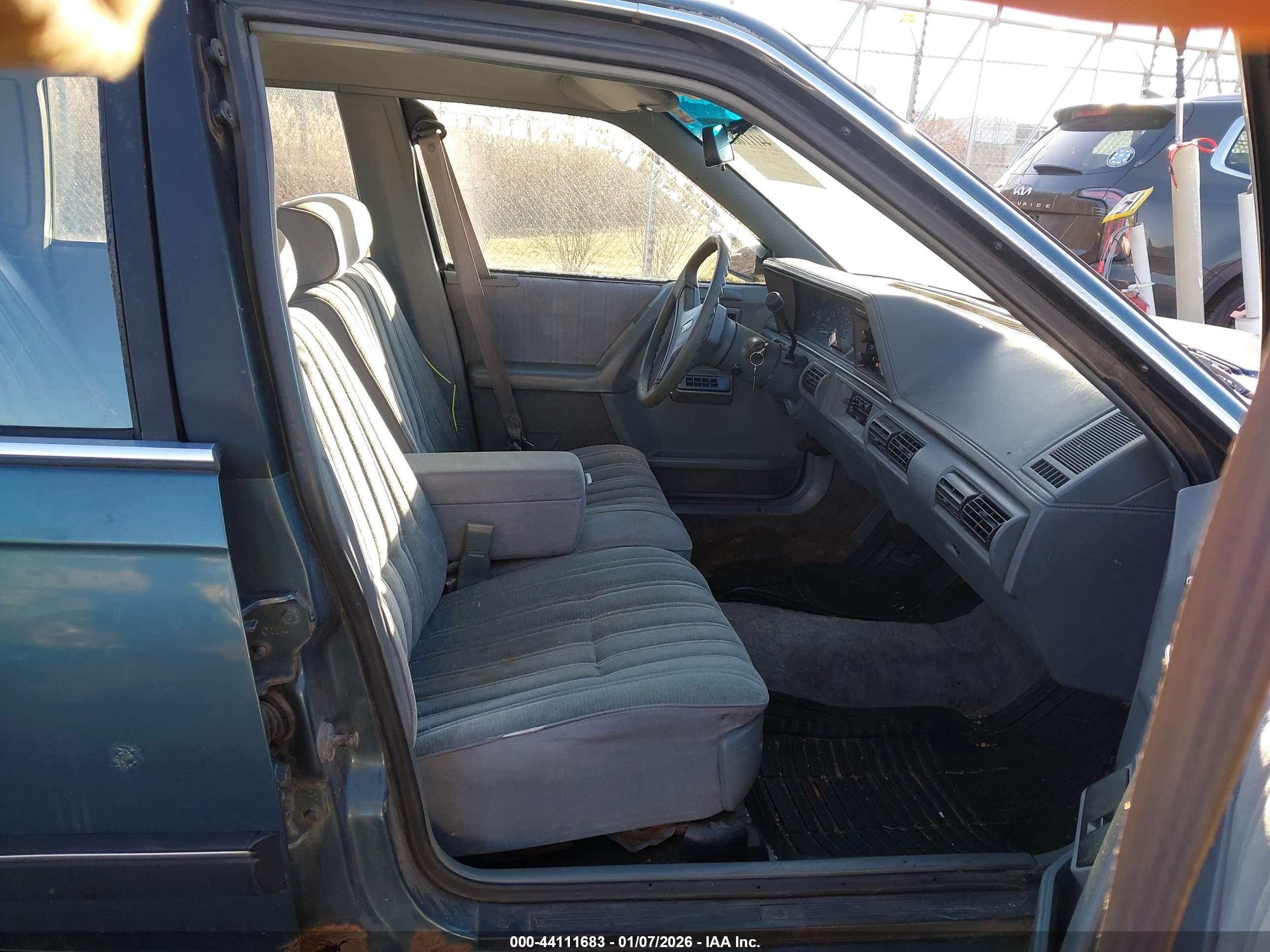 OLDSMOBILE CUTLASS image 5