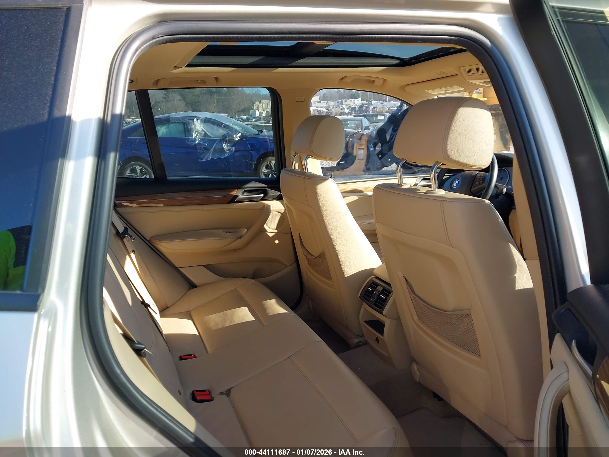 BMW X3 image 8