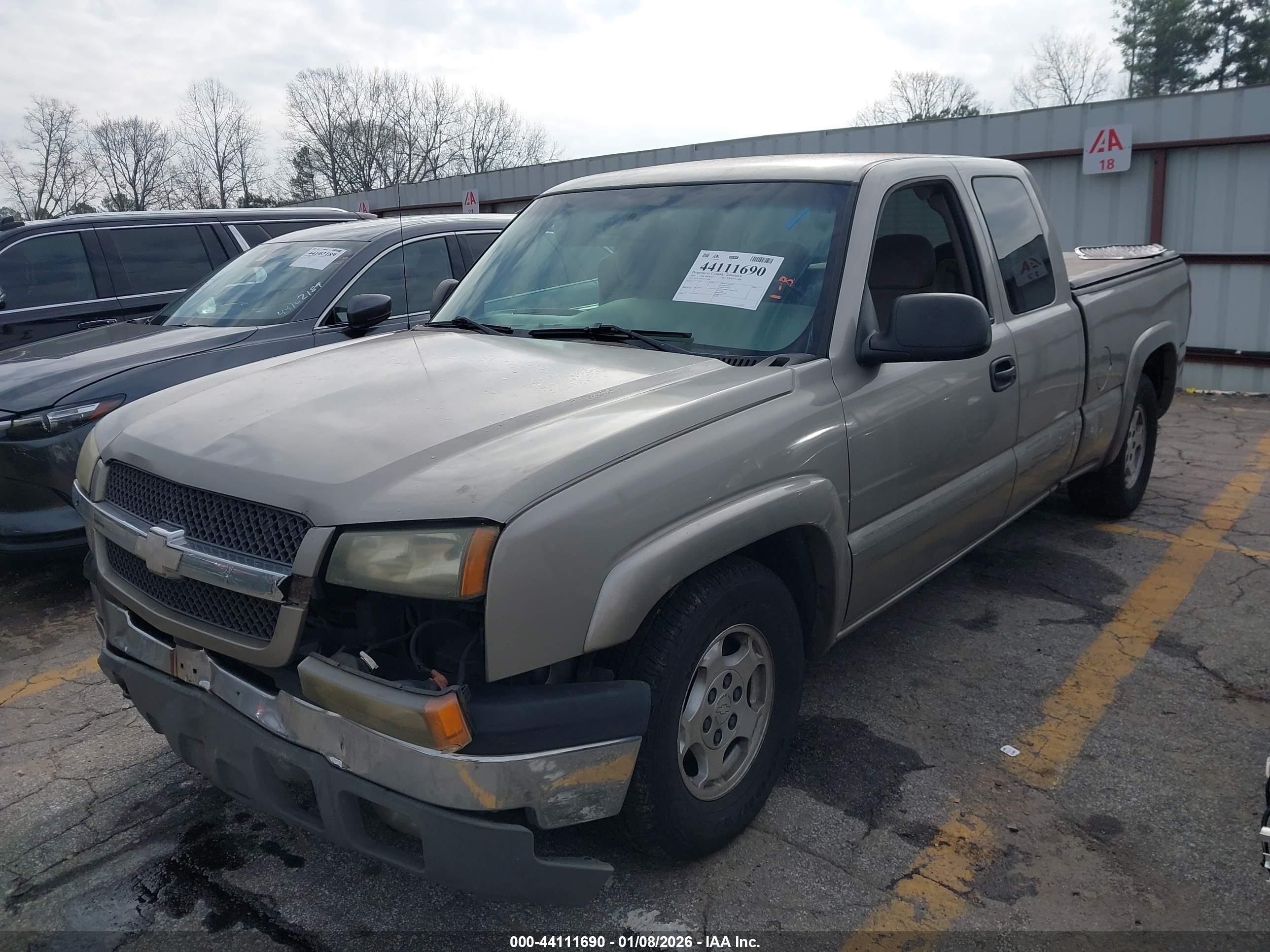 CHEVROLET SILVERADO image 2