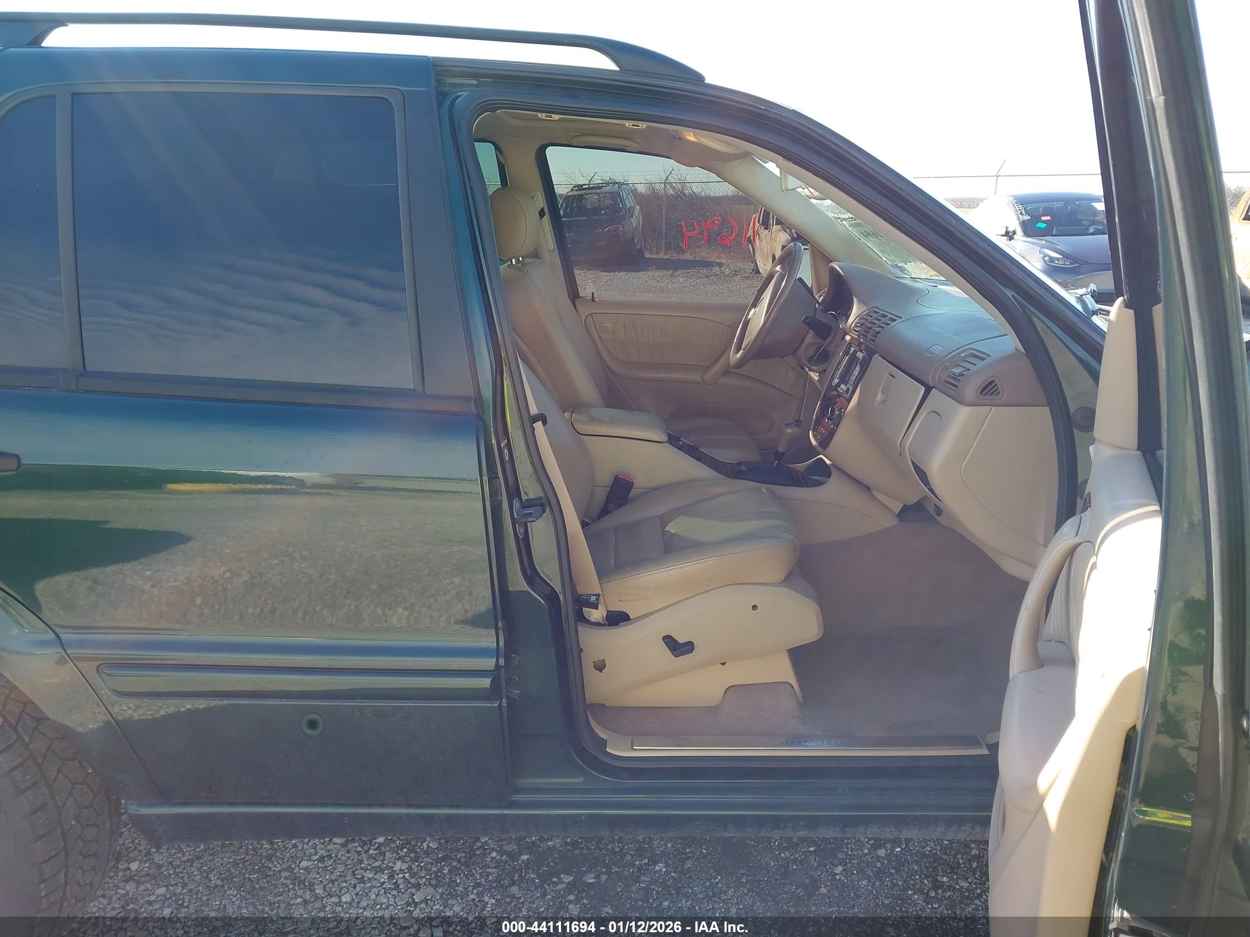 MERCEDES-BENZ ML image 5