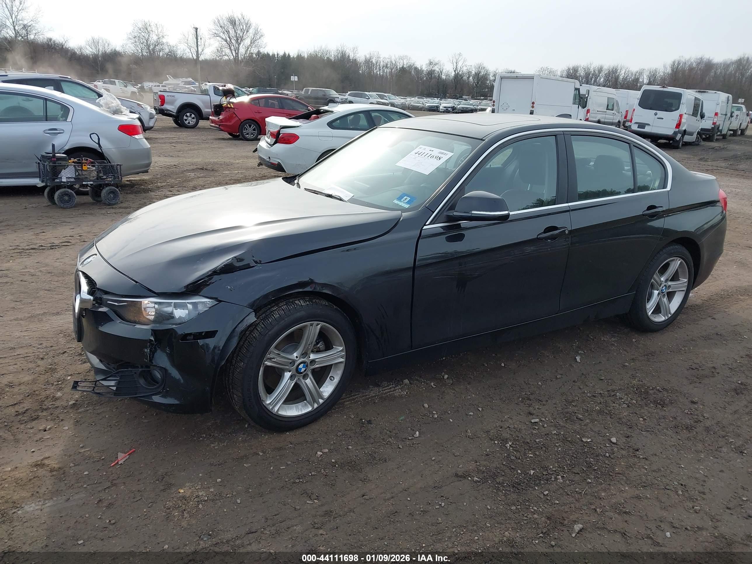 BMW 328I image 2