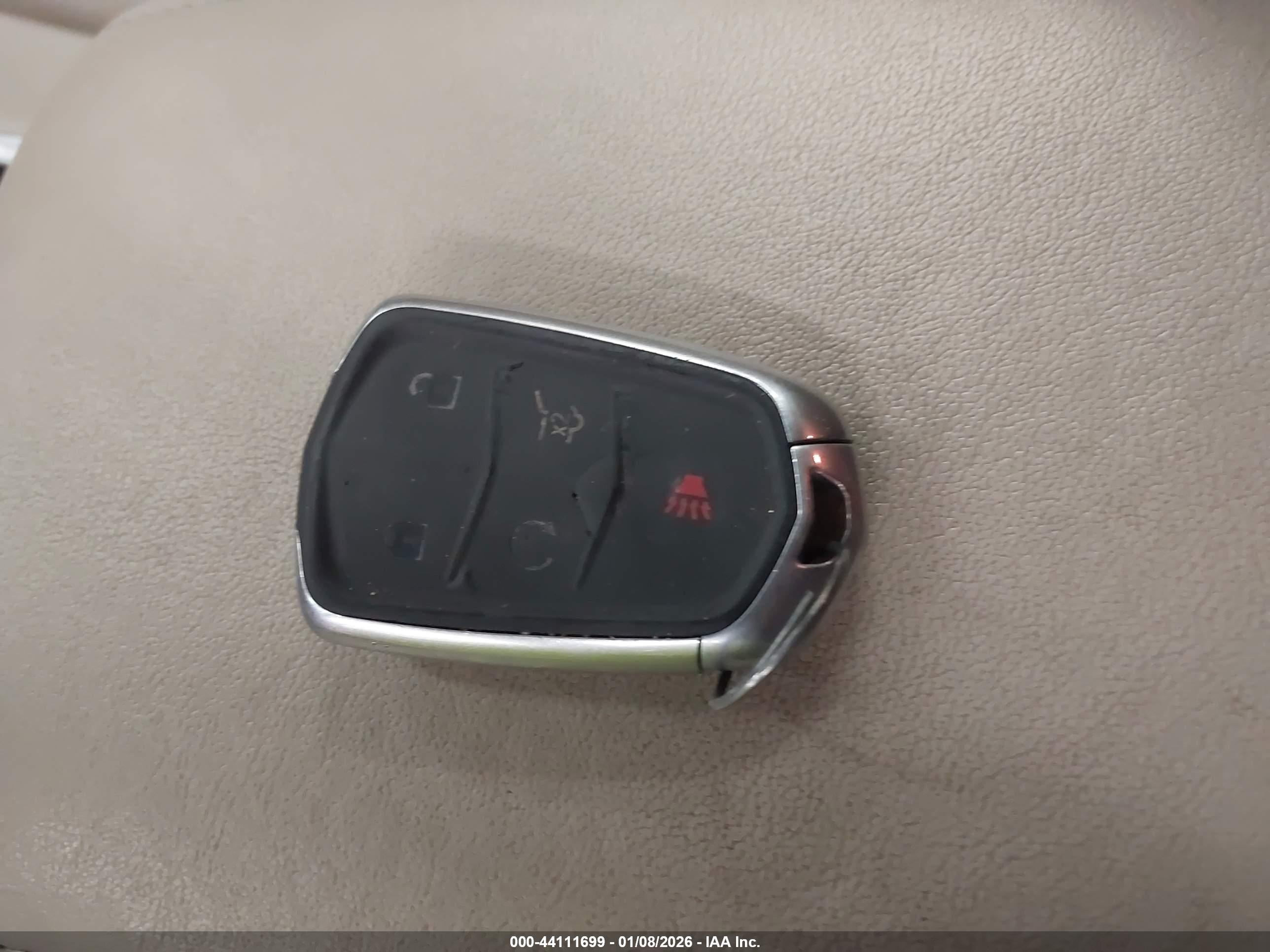 CADILLAC SRX image 11
