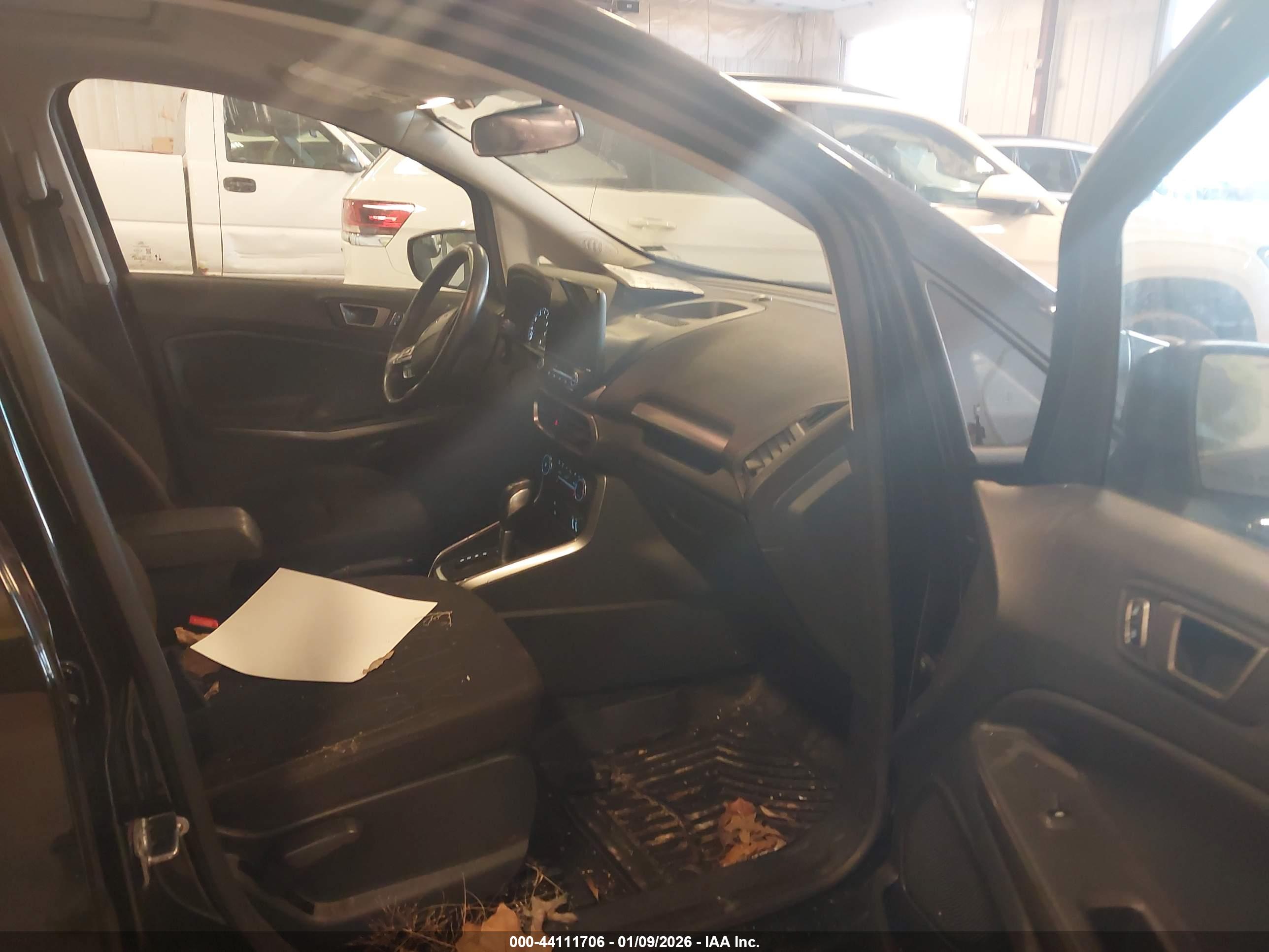FORD ECOSPORT image 5