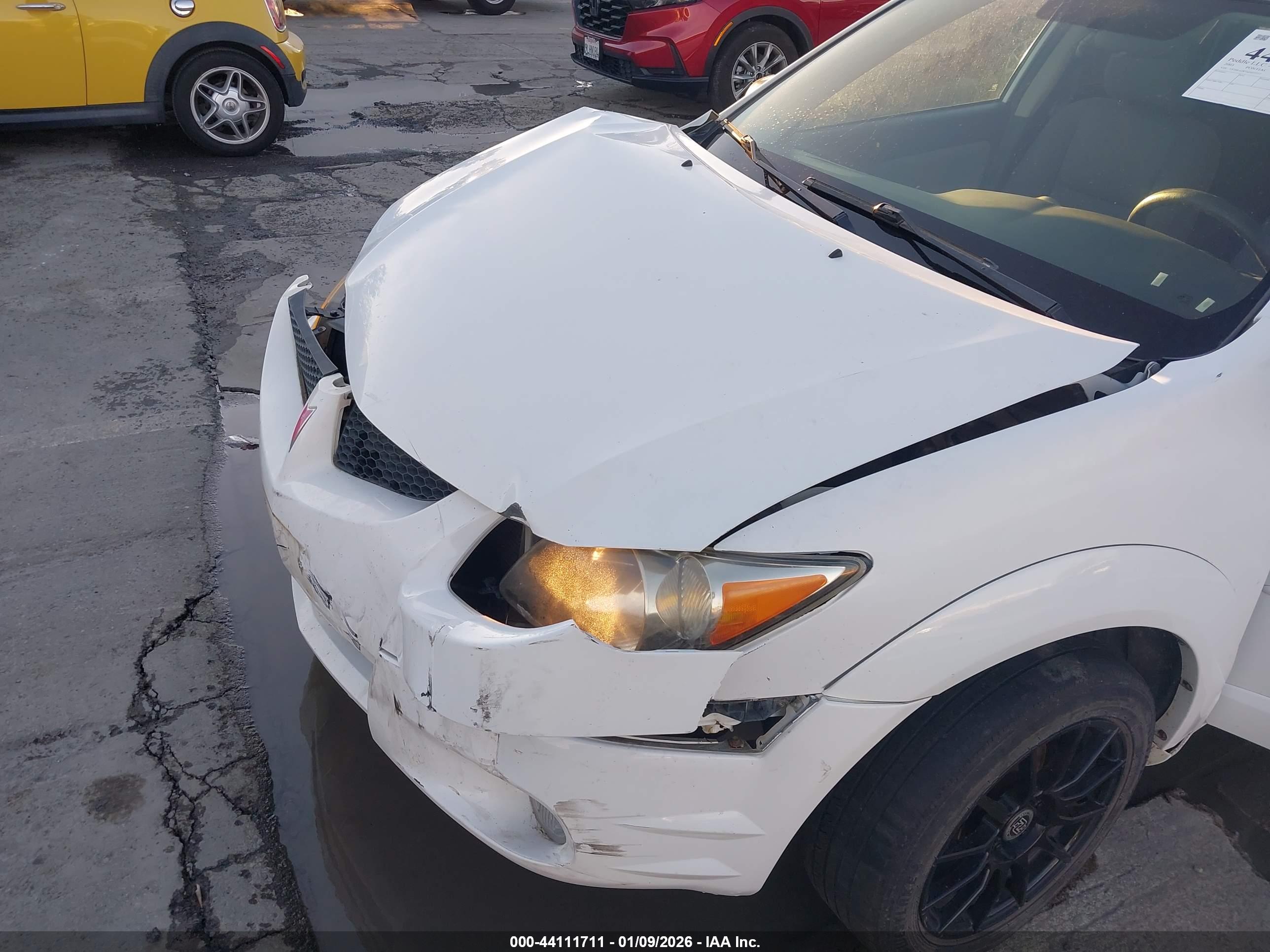 PONTIAC VIBE image 6
