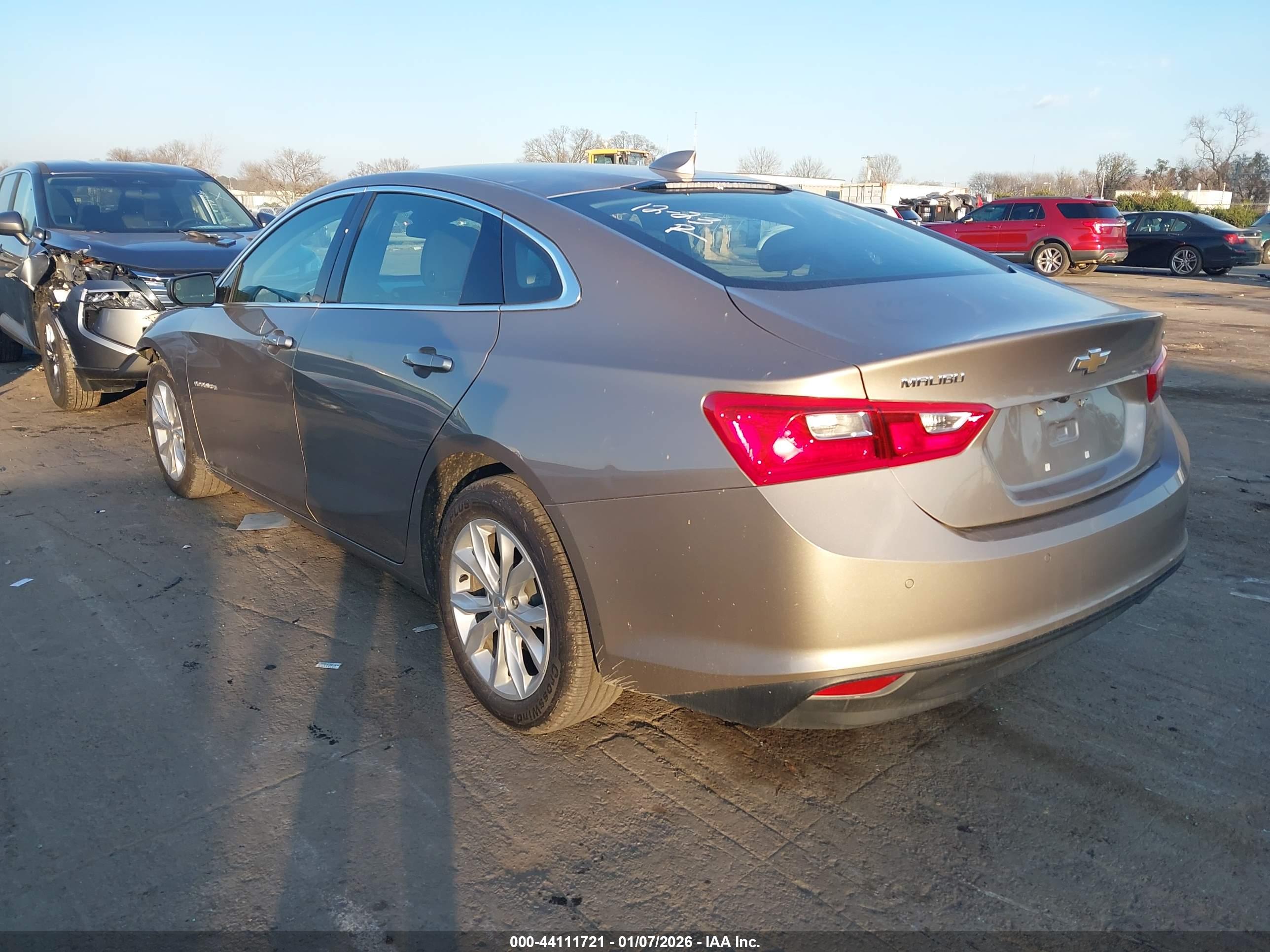 CHEVROLET MALIBU image 3