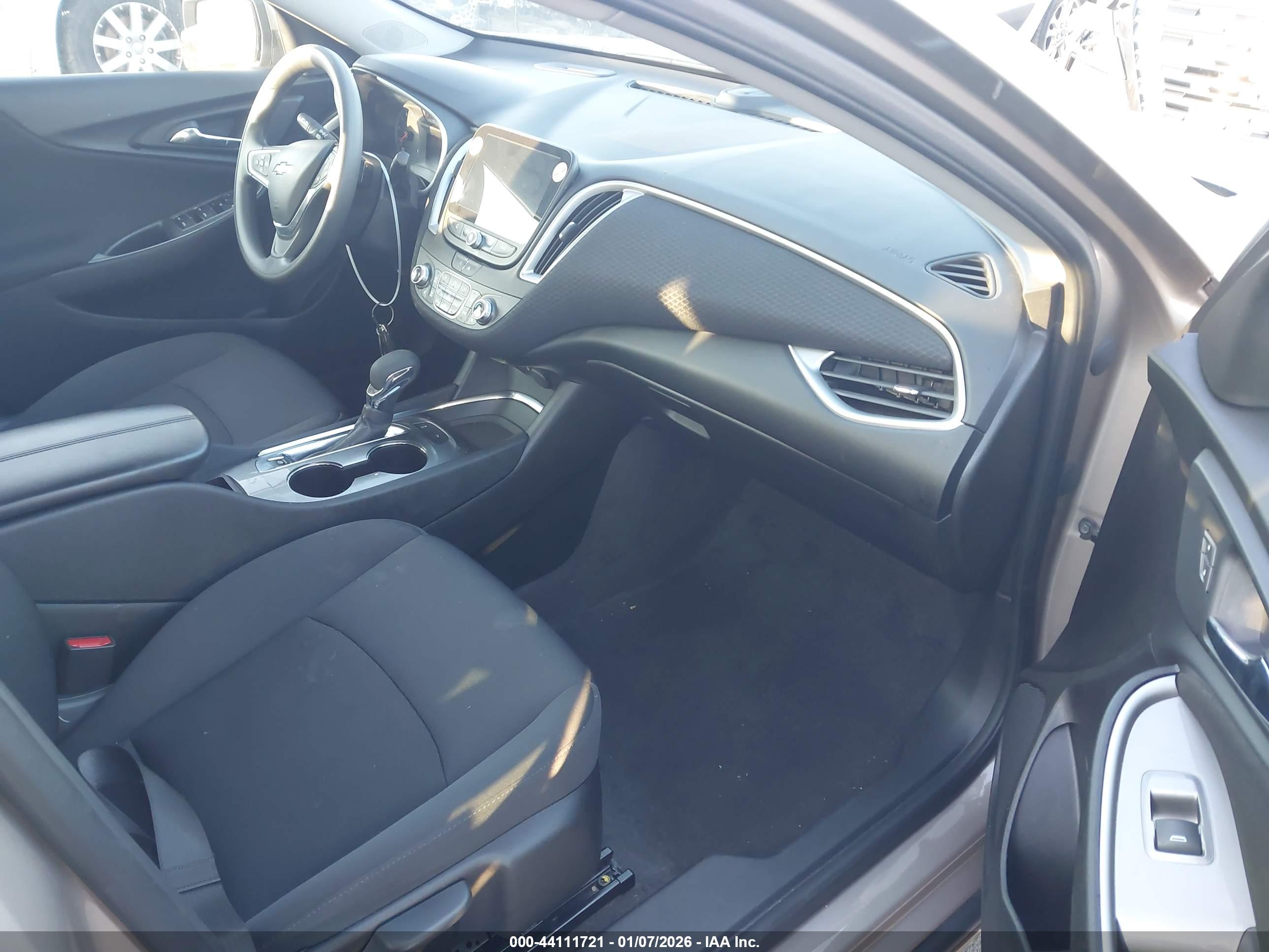 CHEVROLET MALIBU image 5