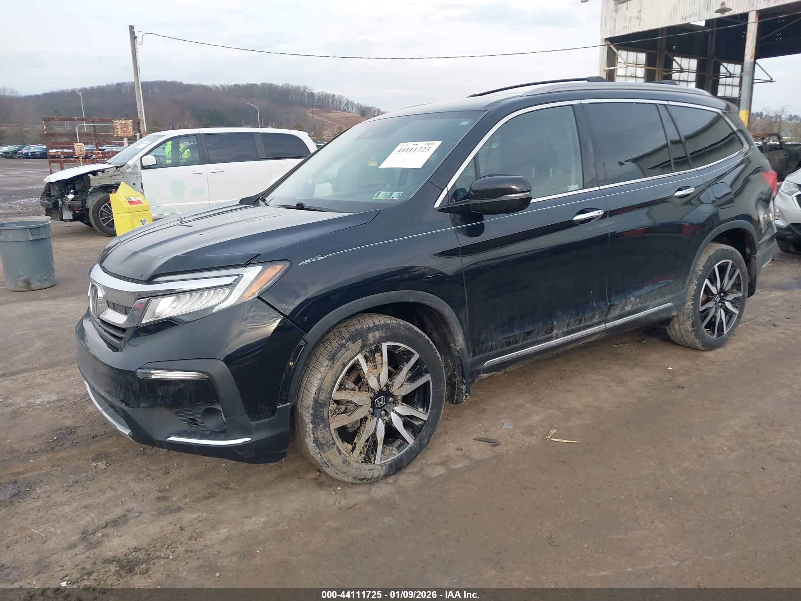 HONDA PILOT image 2
