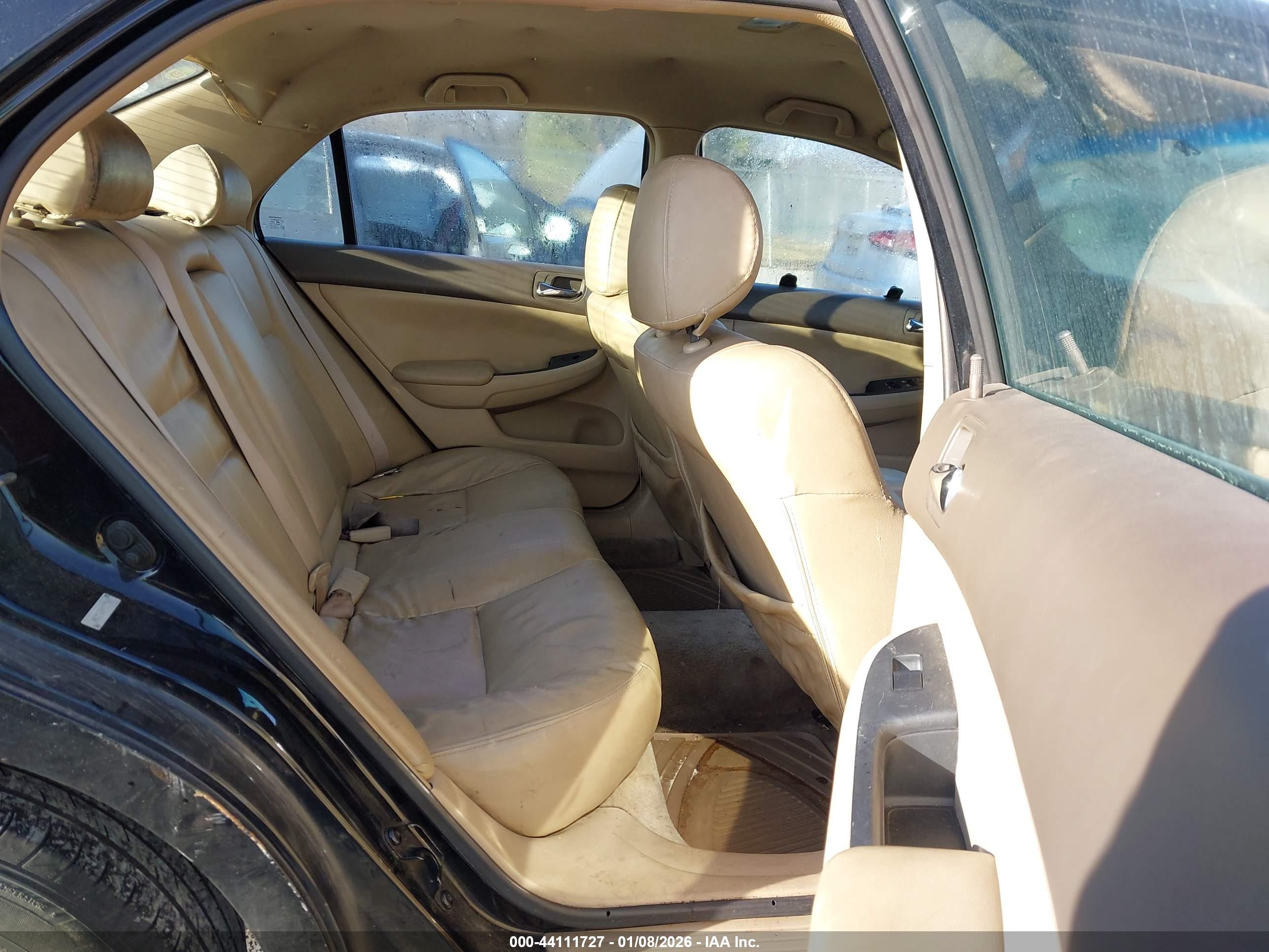 HONDA ACCORD image 8