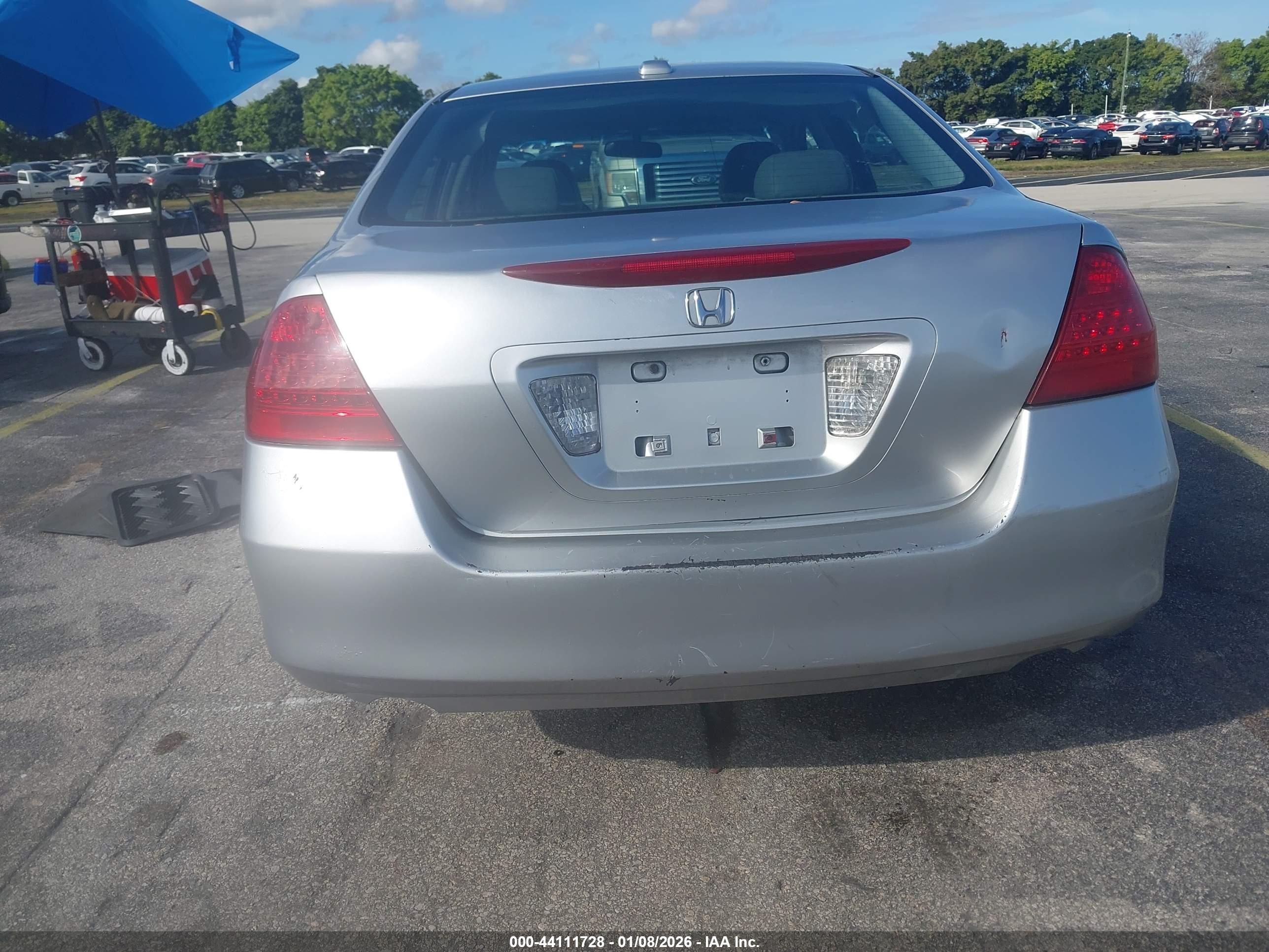HONDA ACCORD image 6