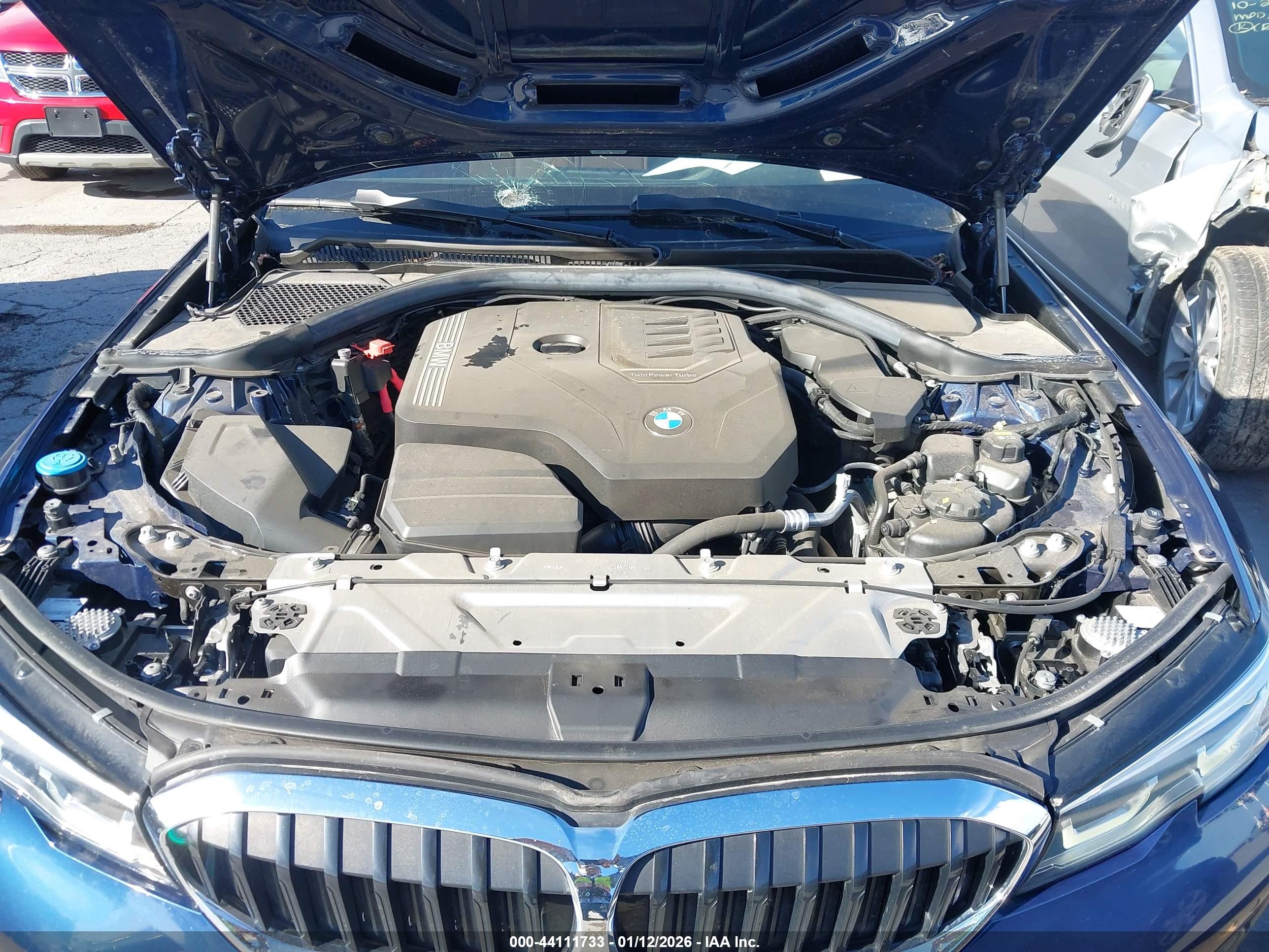 BMW 330I image 10