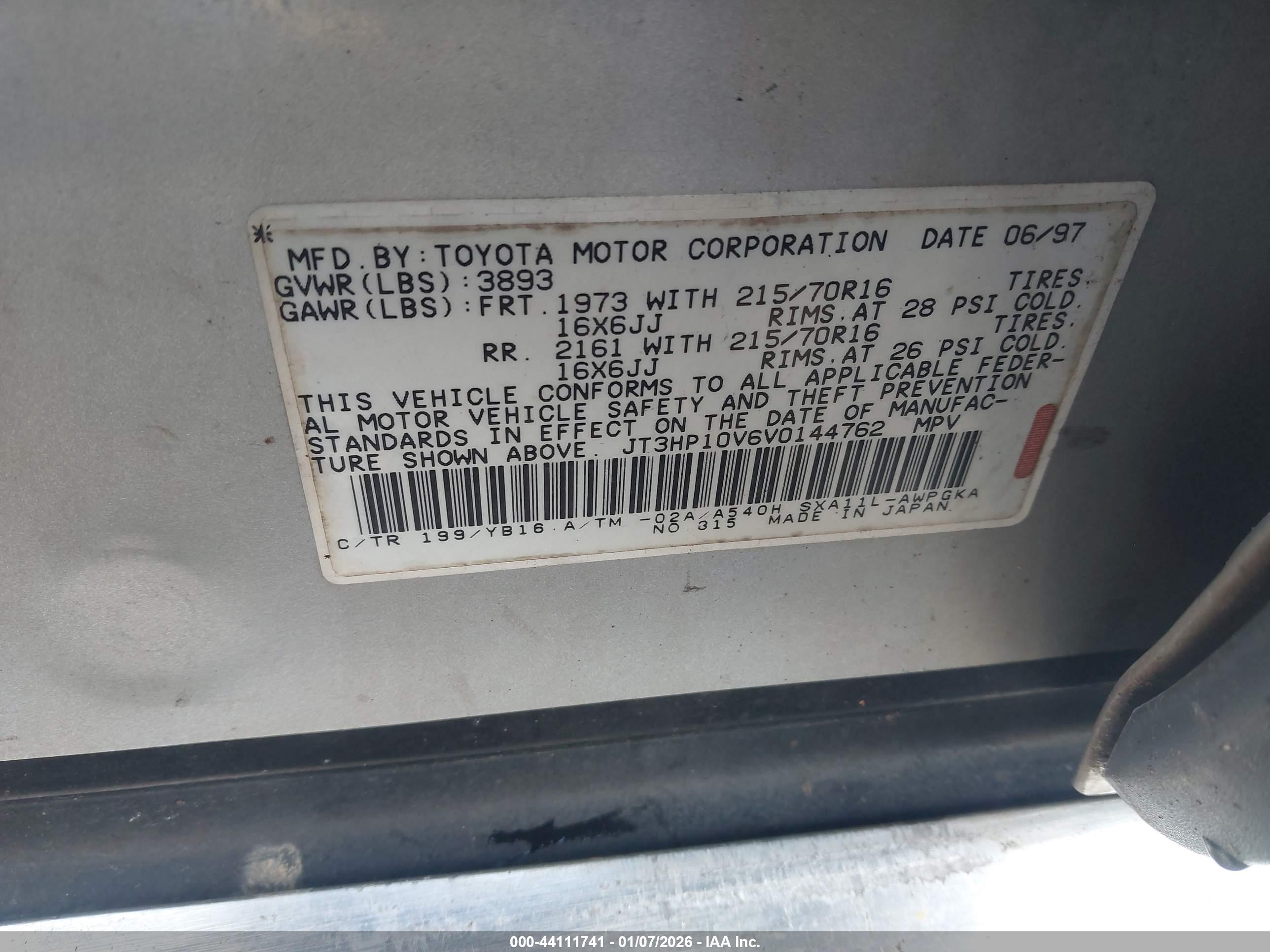 TOYOTA RAV4 image 9