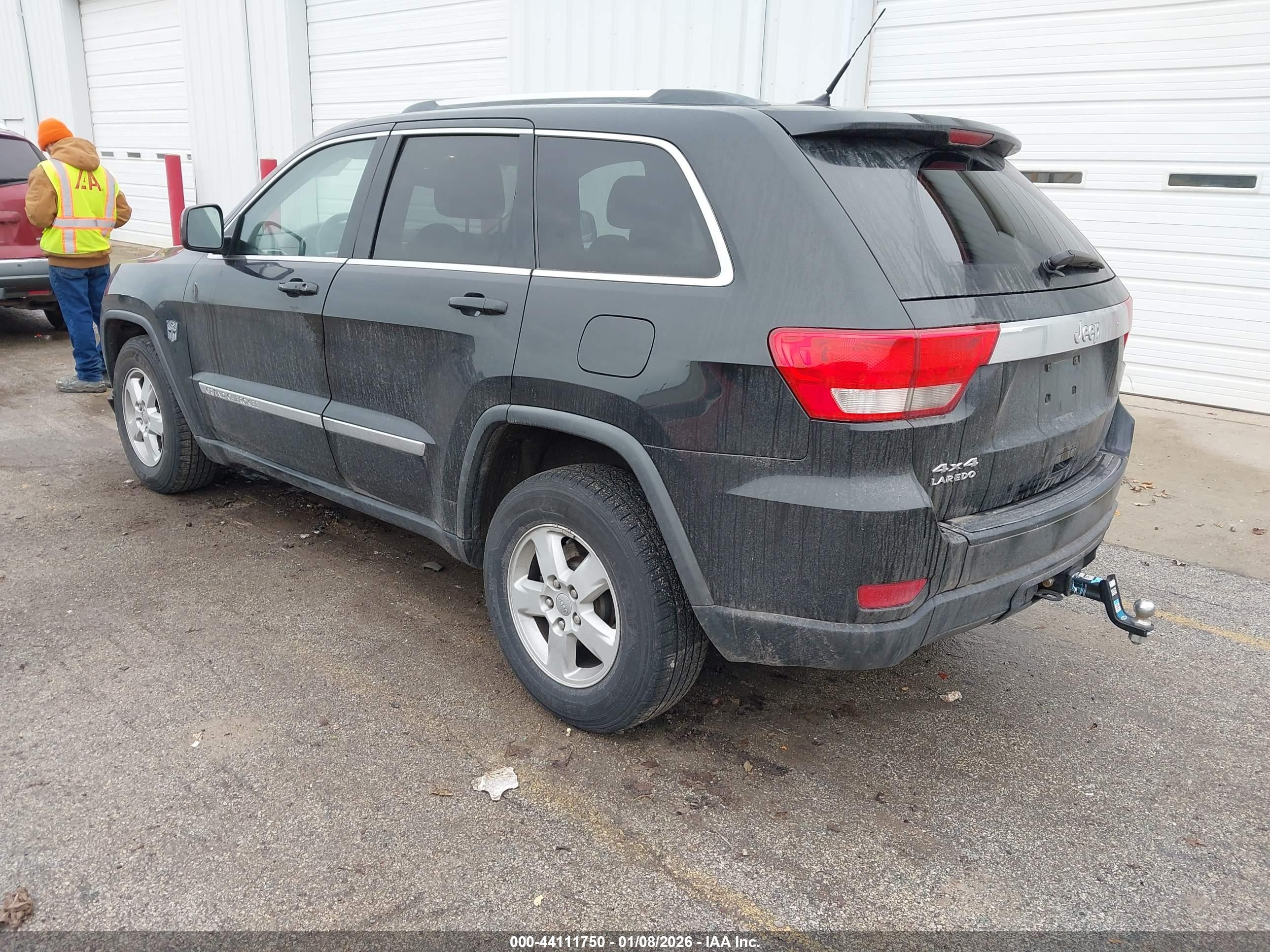 JEEP GRAND image 3