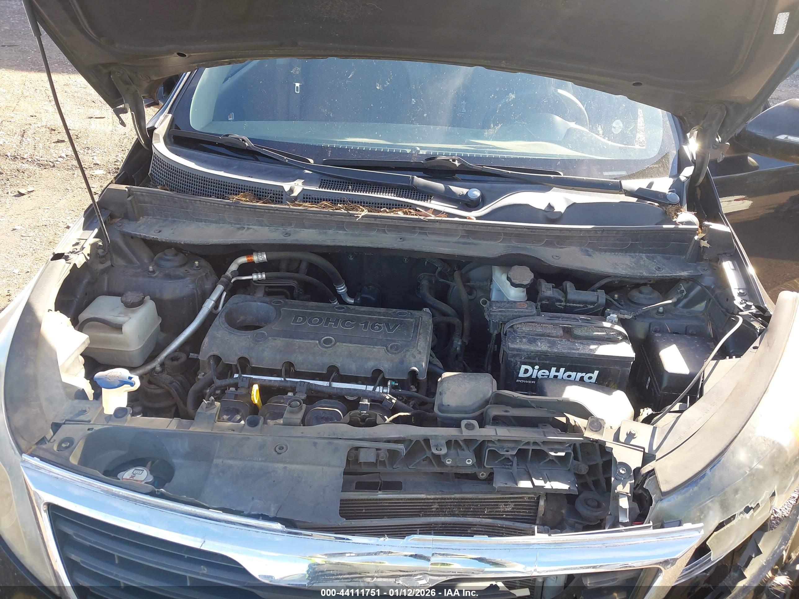 KIA SPORTAGE image 10