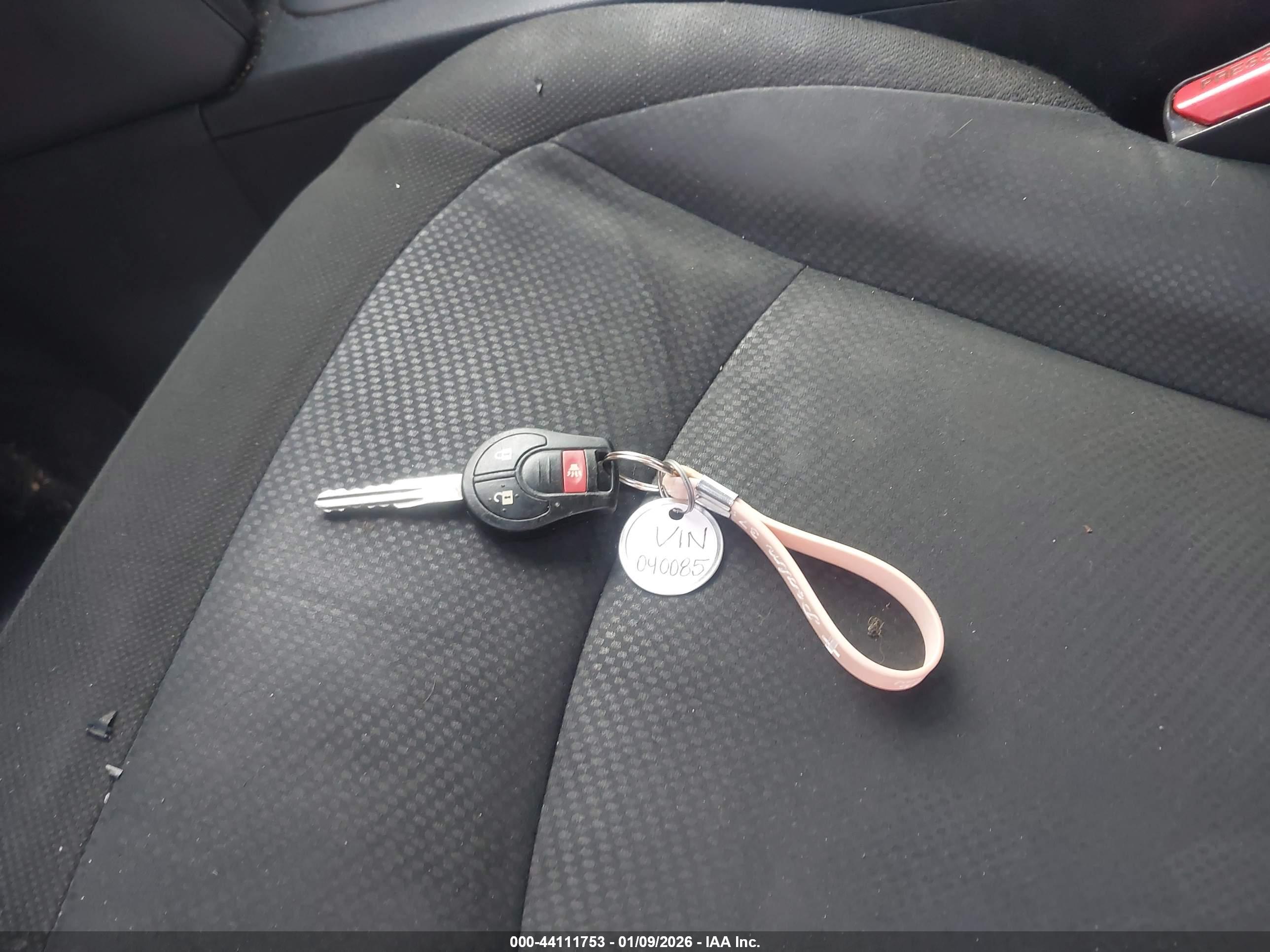 NISSAN ROGUE image 11