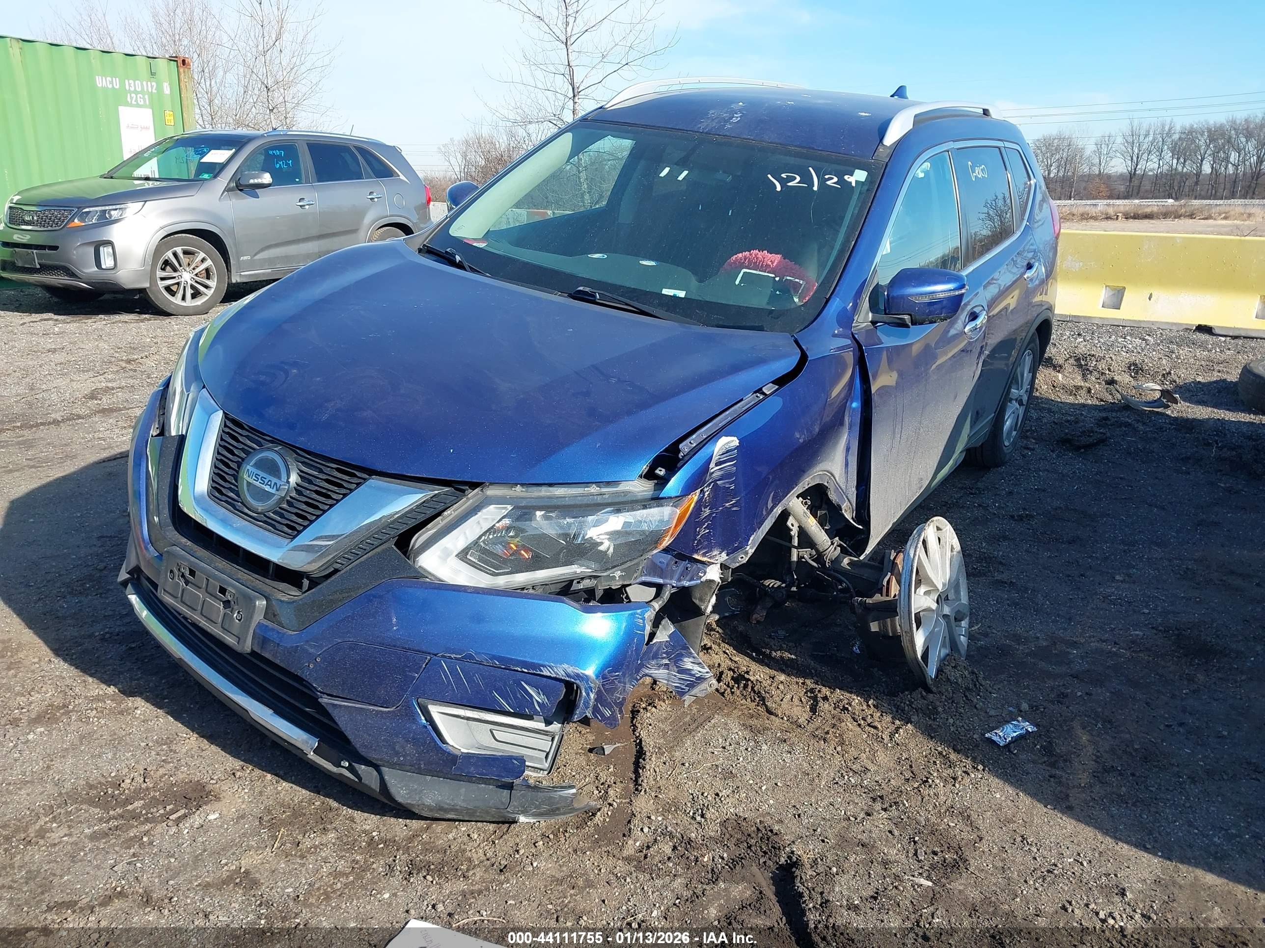 NISSAN ROGUE image 6