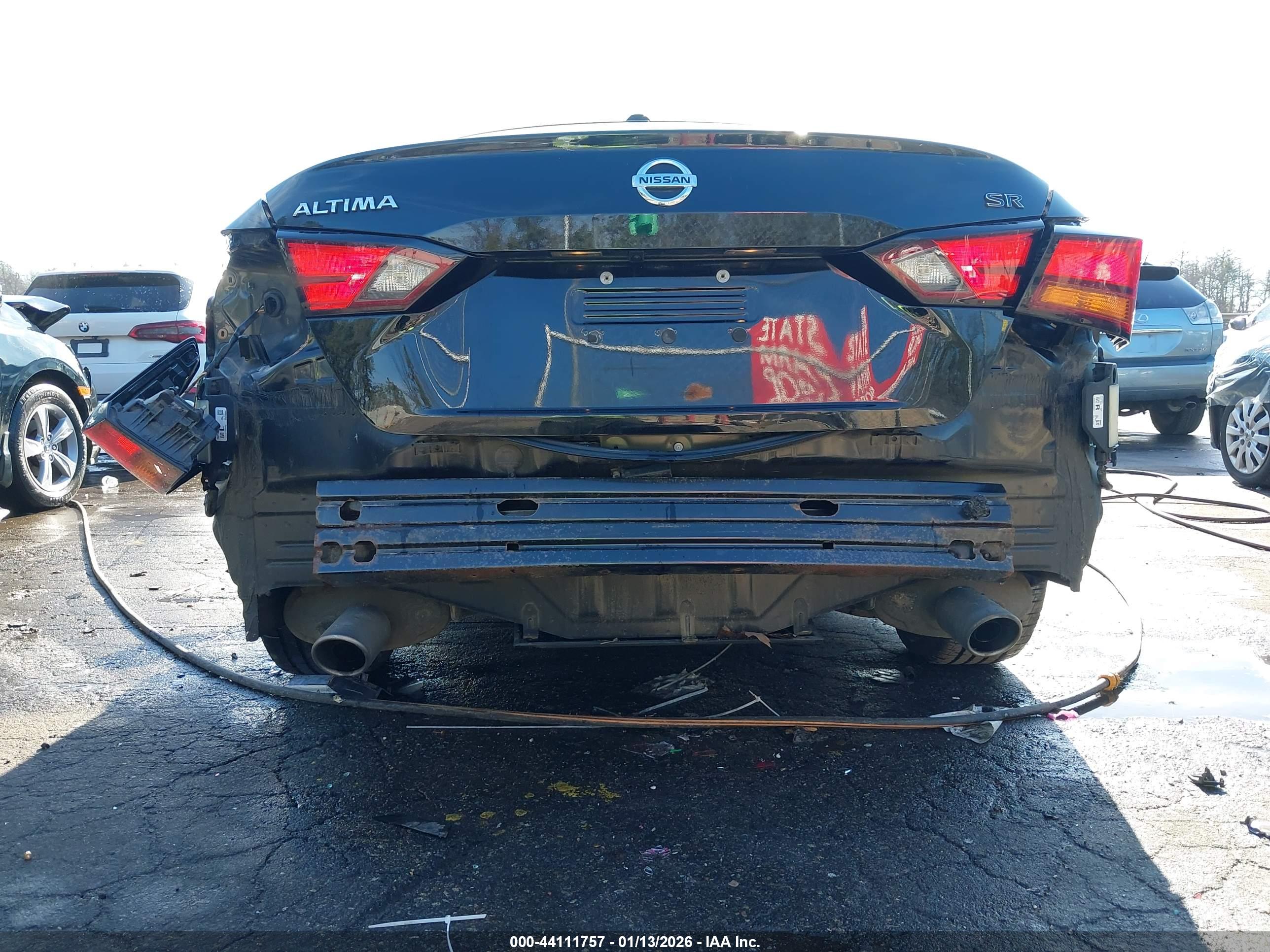NISSAN ALTIMA image 6