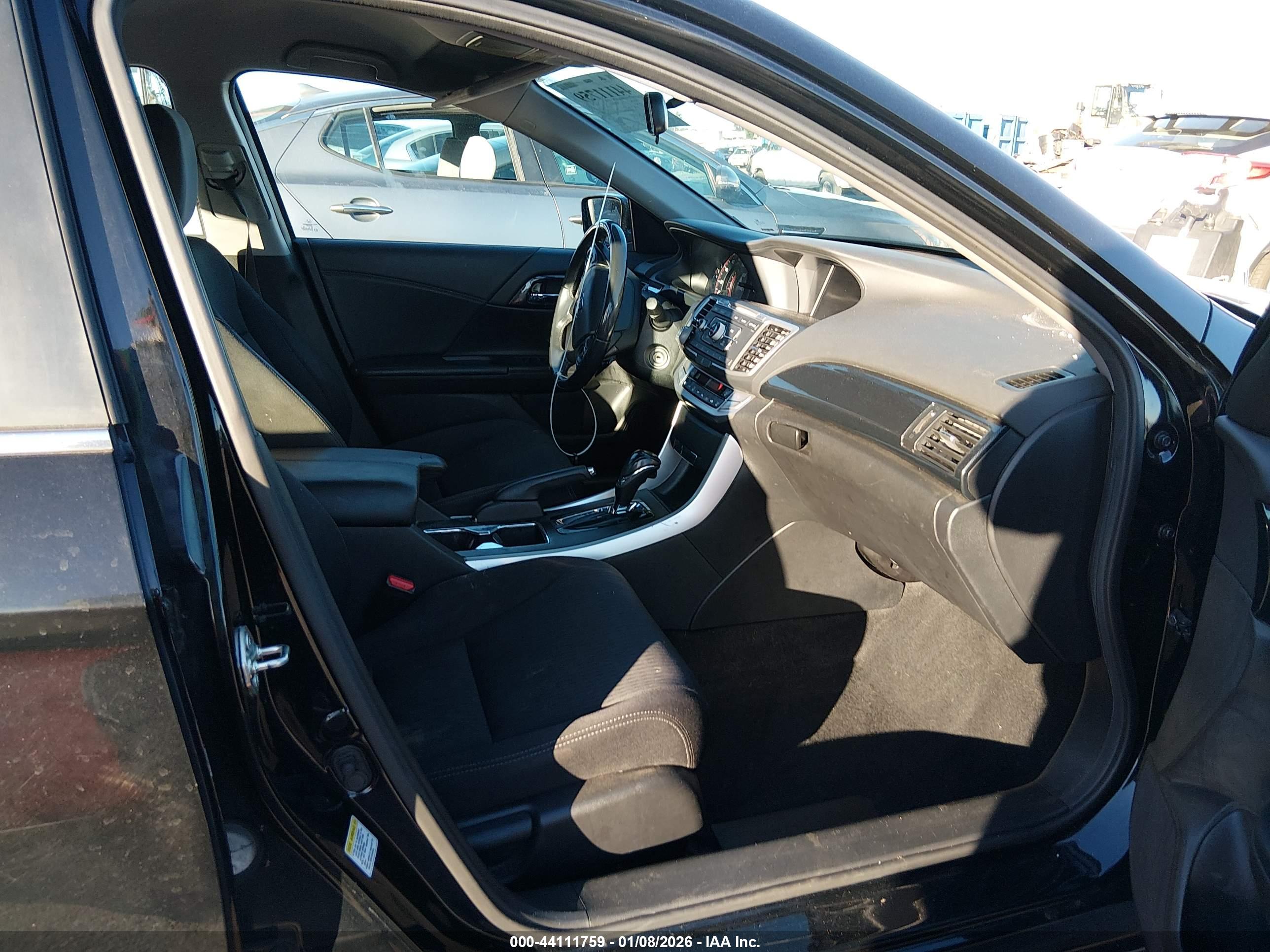 HONDA ACCORD image 5