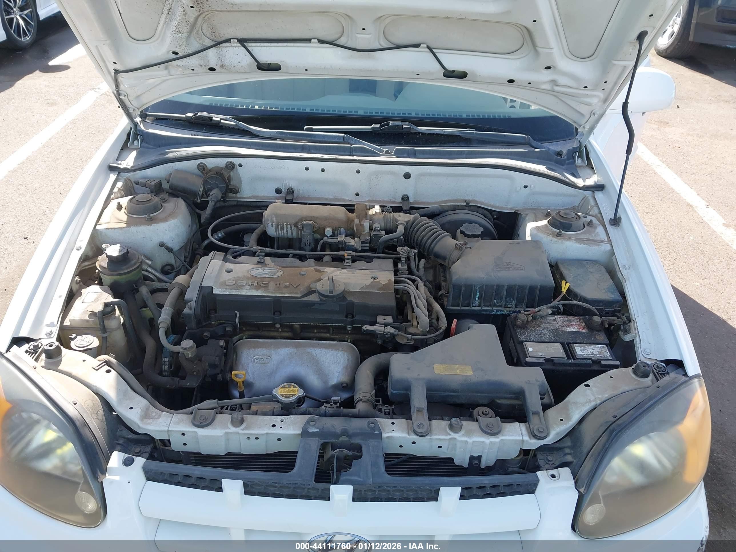 HYUNDAI ACCENT image 10