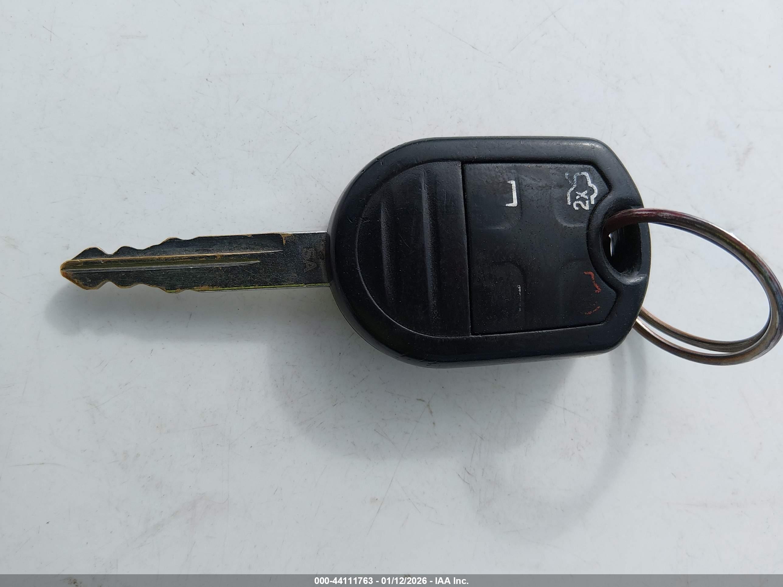 MAZDA TRIBUTE image 11