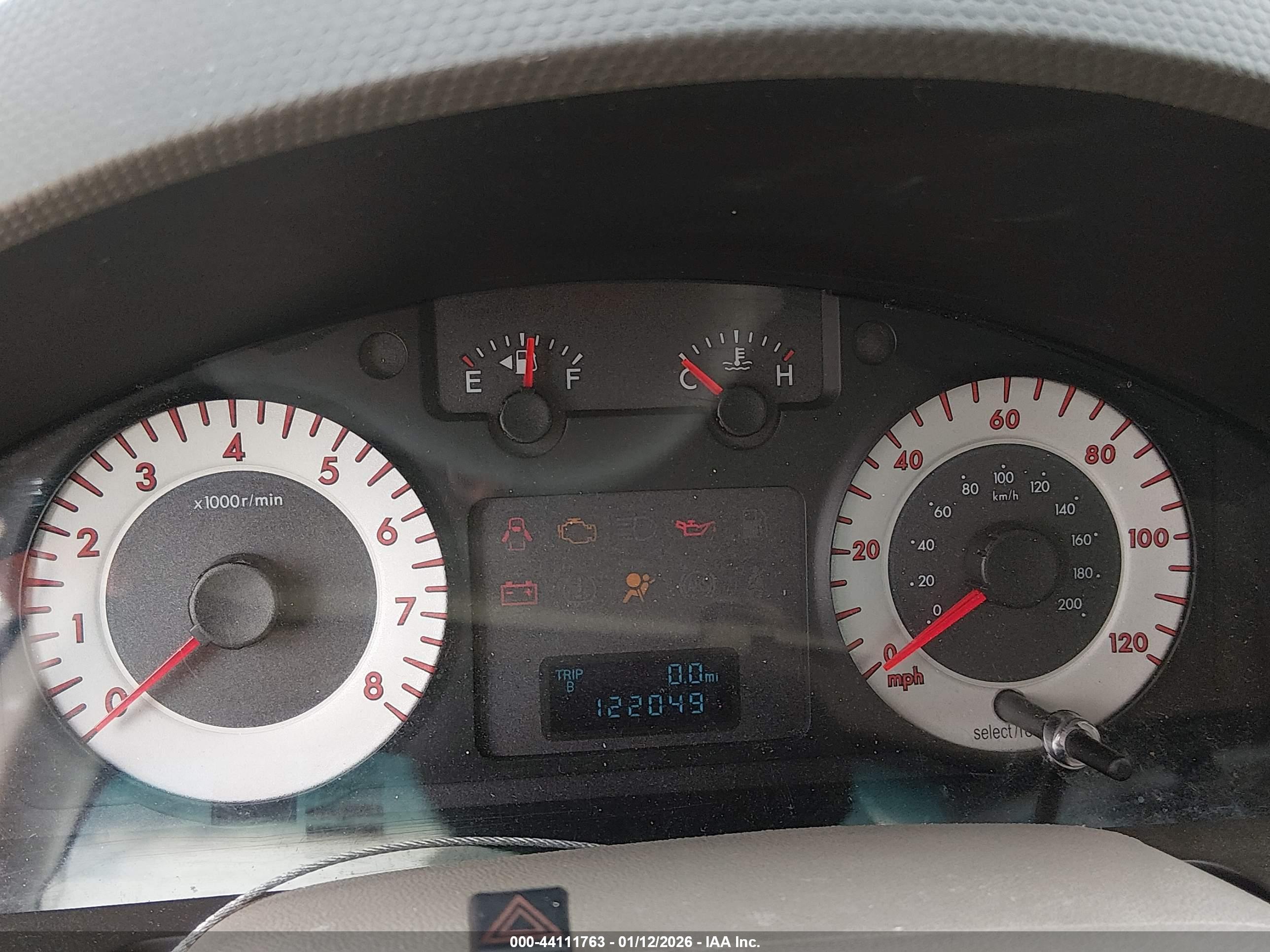 MAZDA TRIBUTE image 7