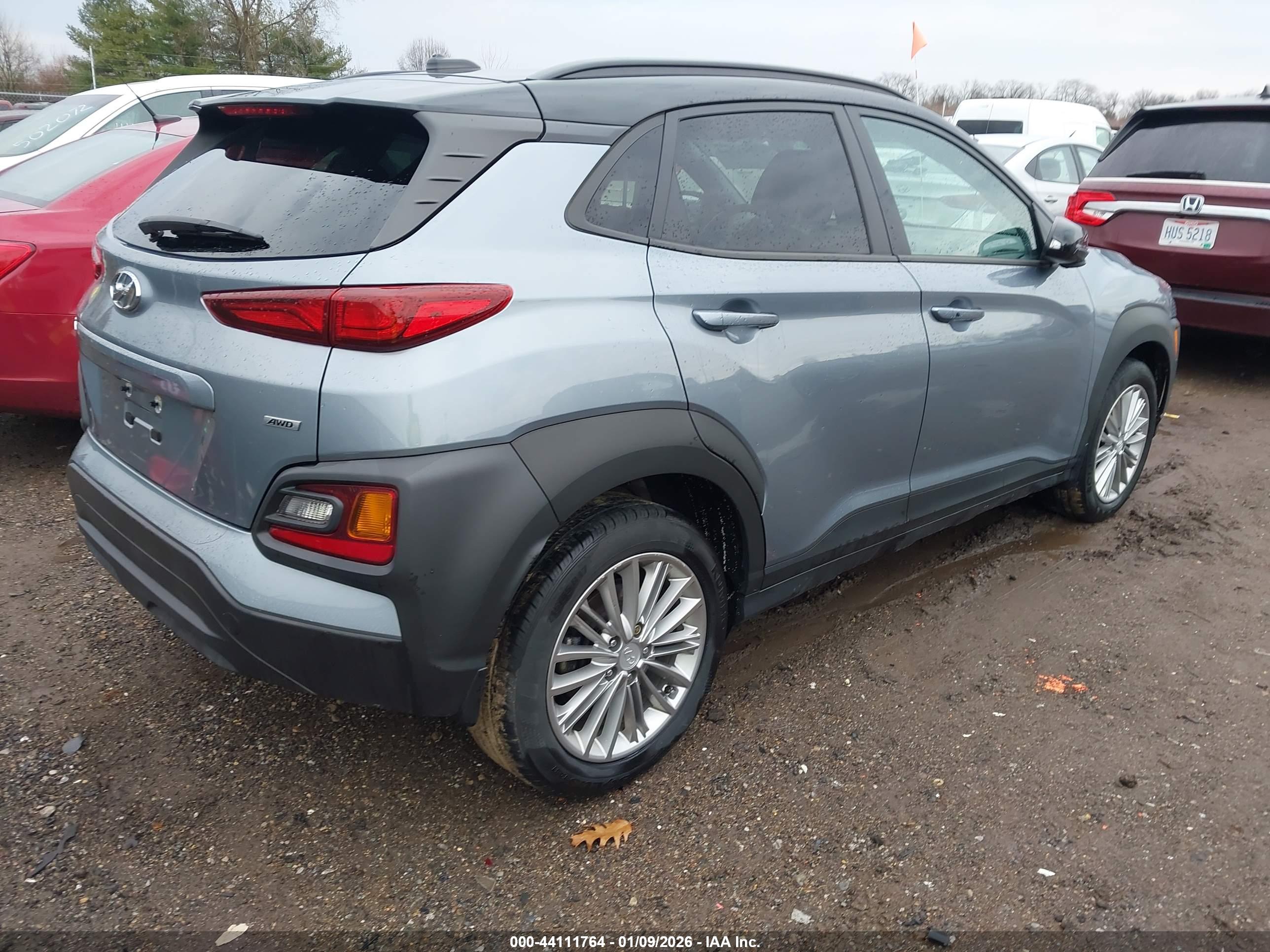 HYUNDAI KONA image 4
