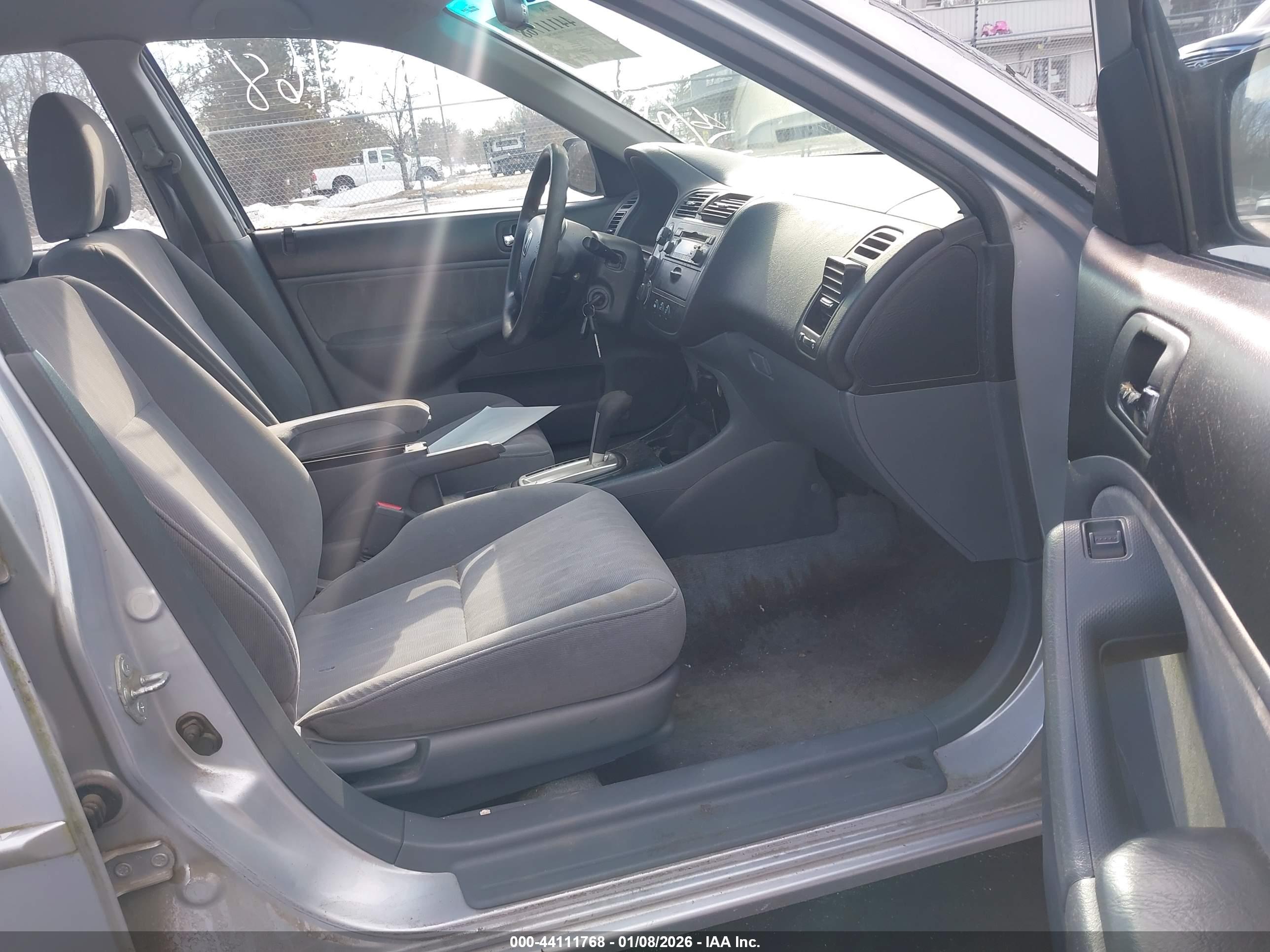 HONDA CIVIC image 5