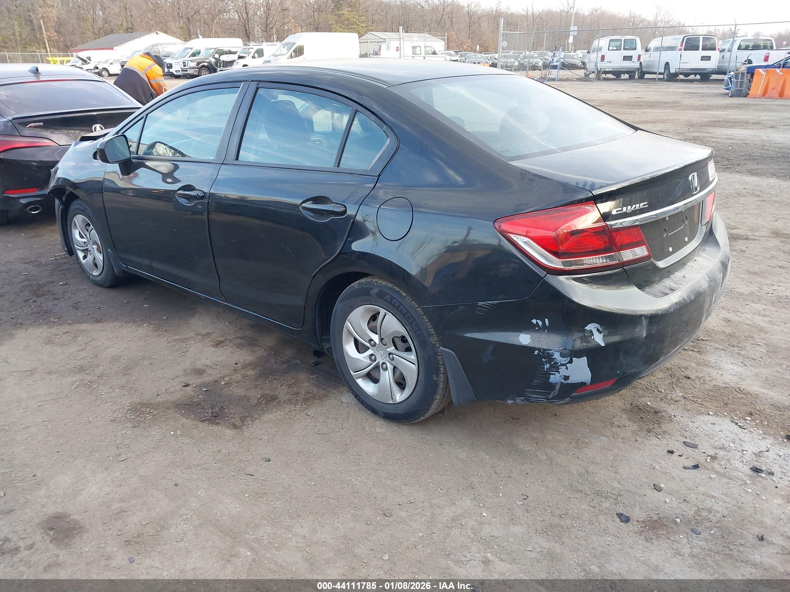 HONDA CIVIC image 3