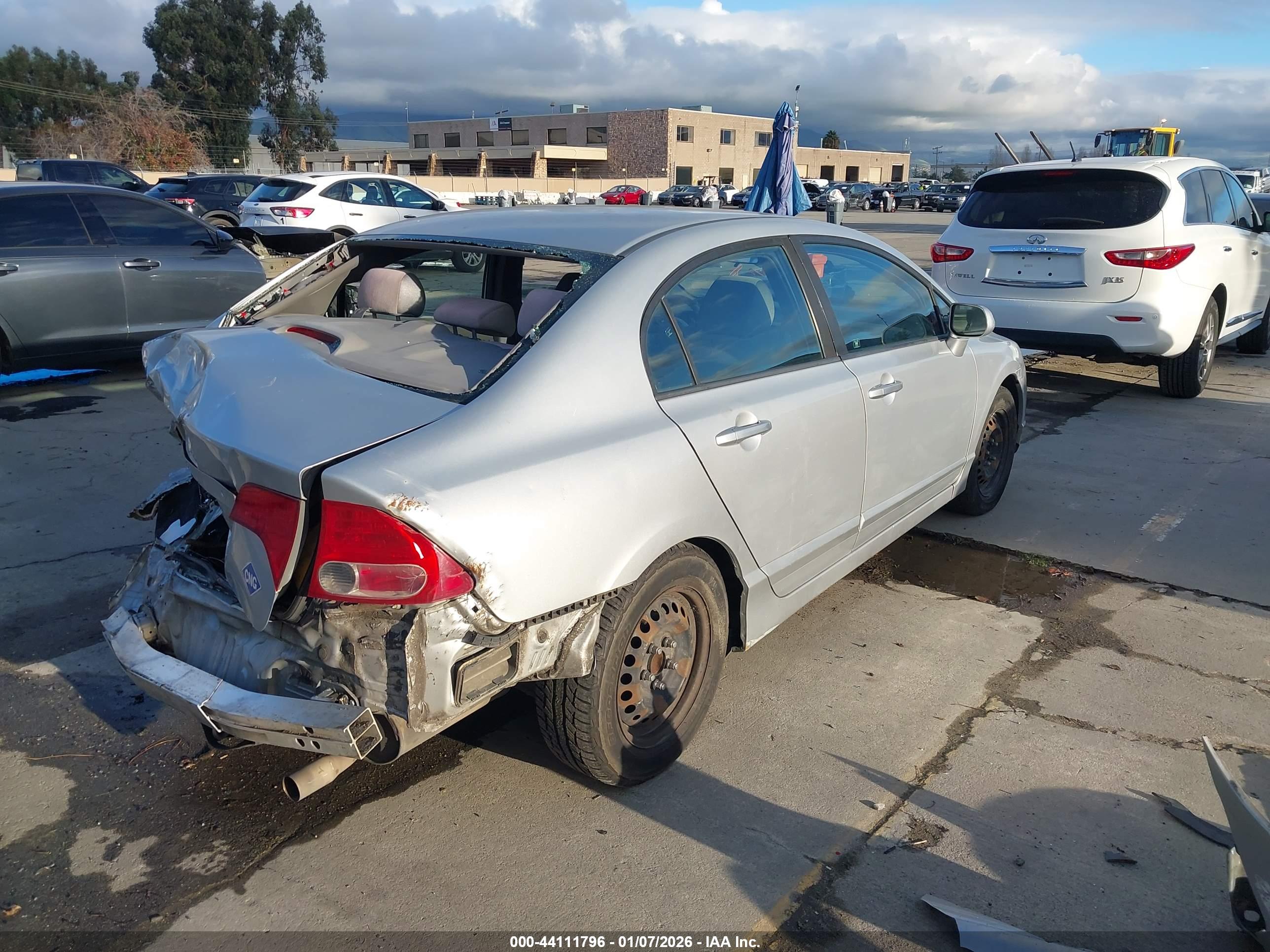 HONDA CIVIC image 4
