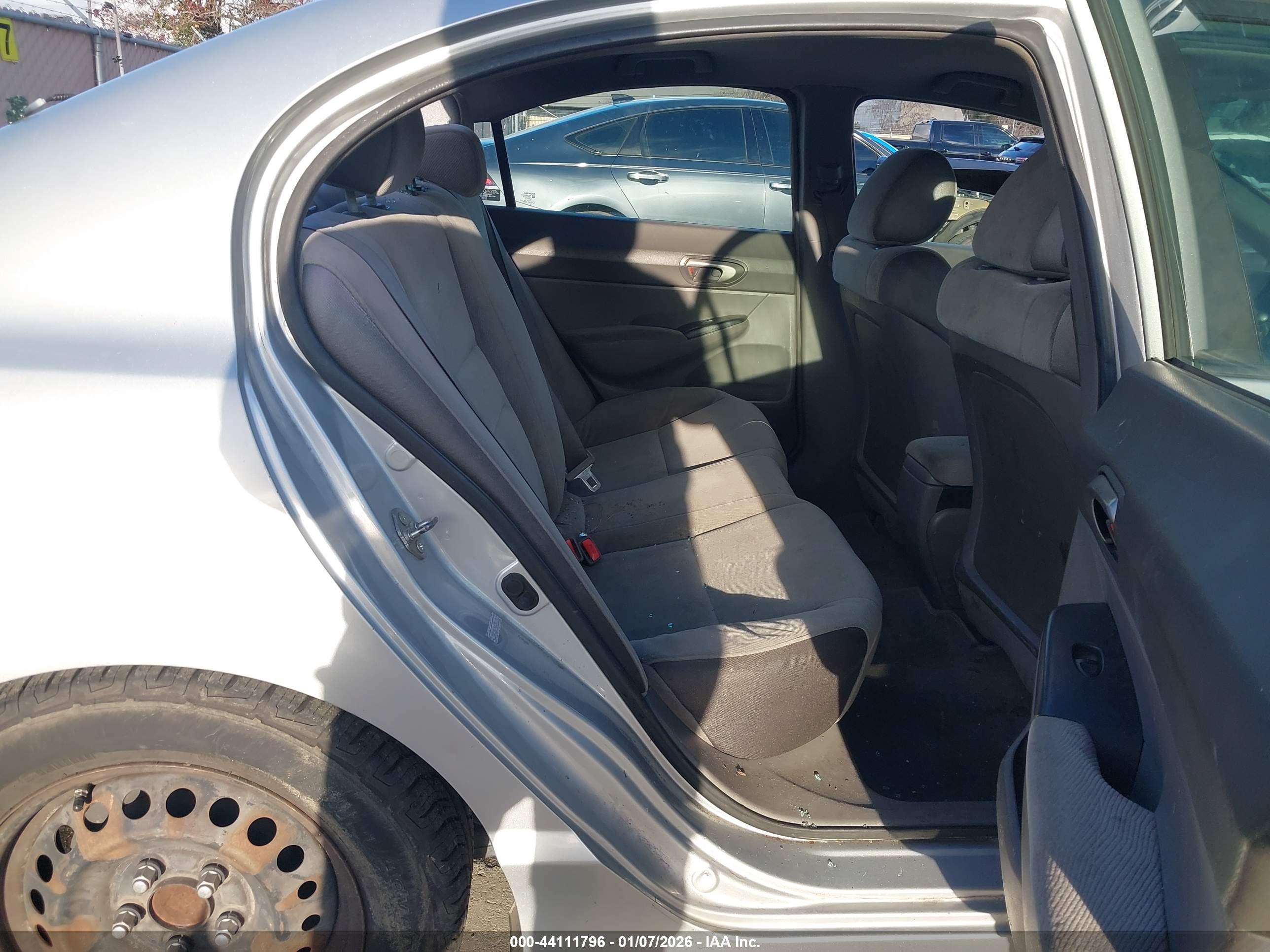 HONDA CIVIC image 8