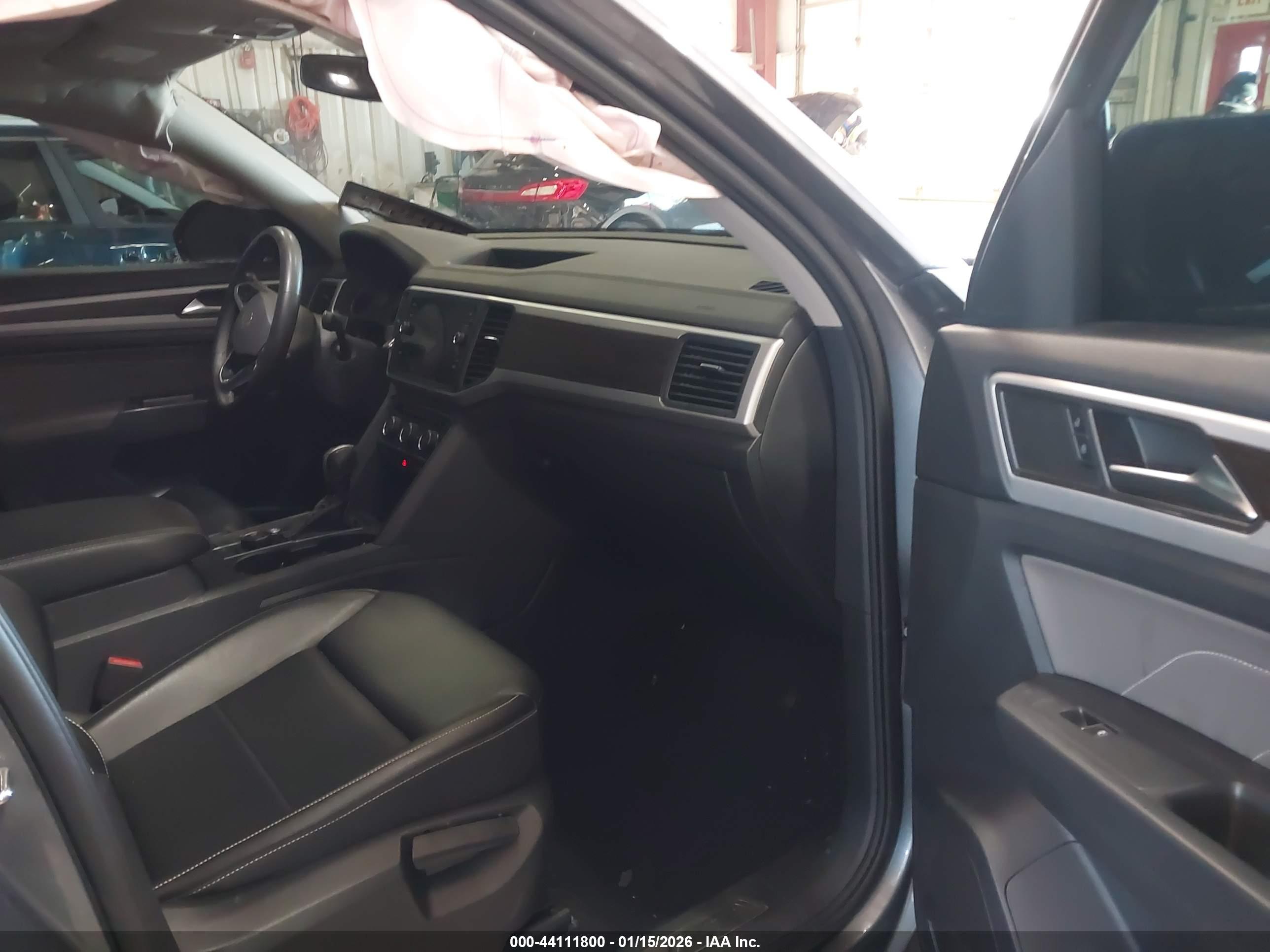 VOLKSWAGEN ATLAS image 5