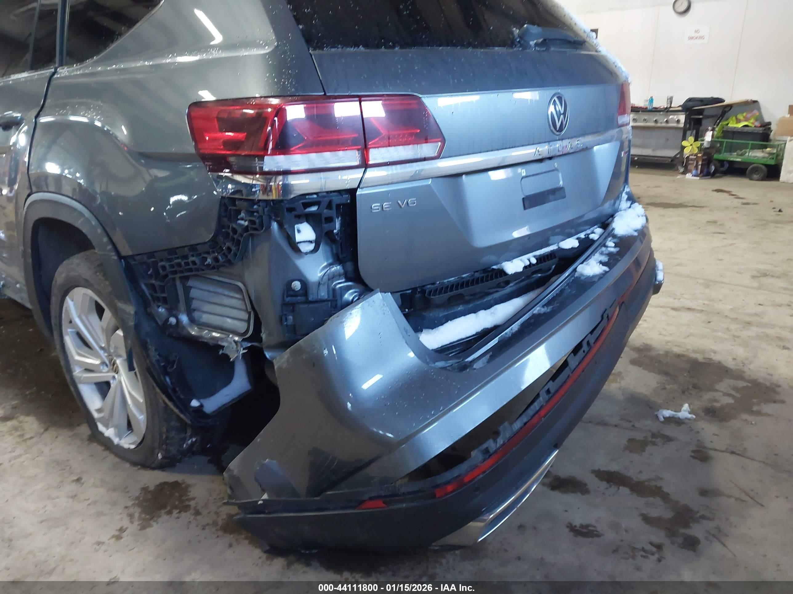 VOLKSWAGEN ATLAS image 6
