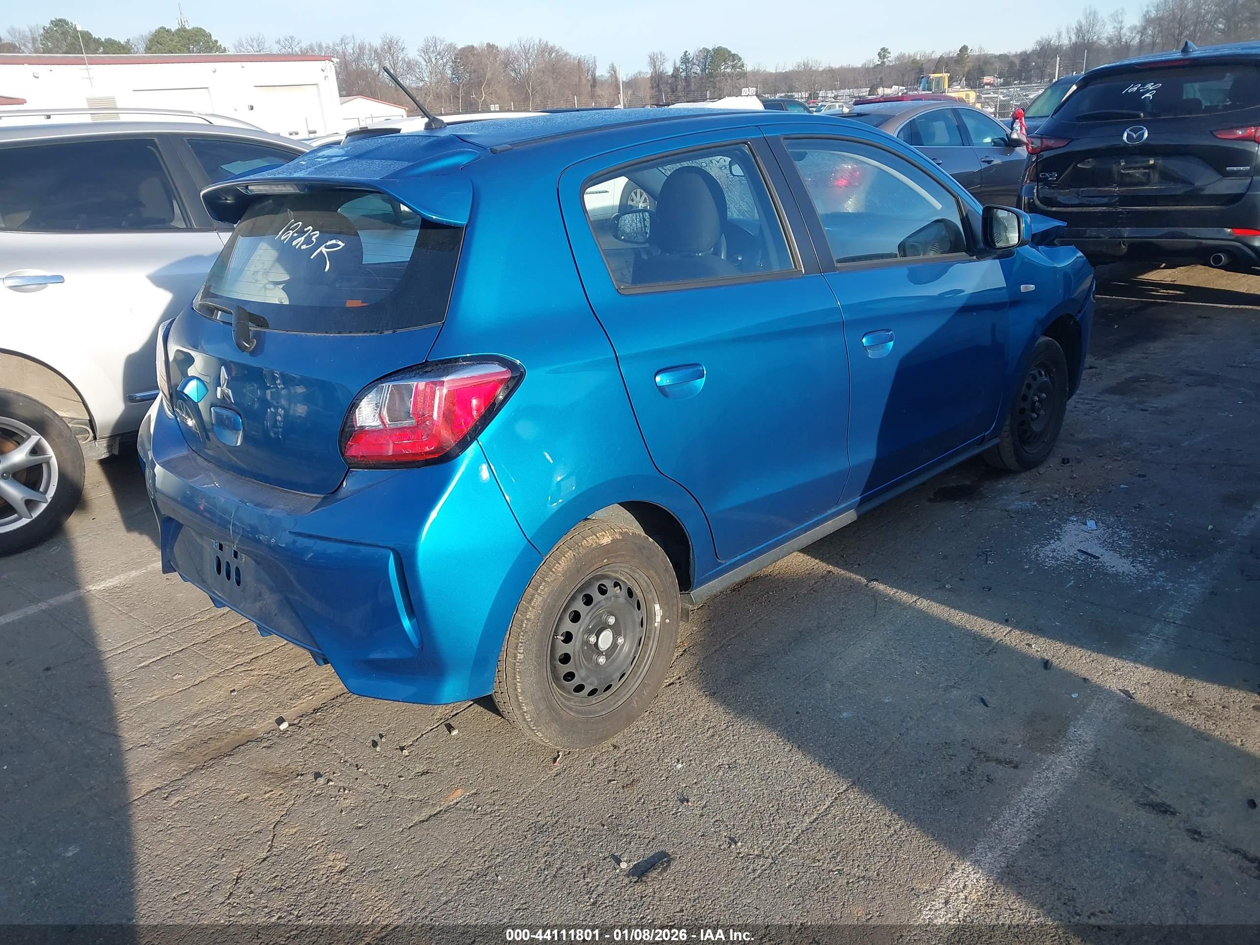 MITSUBISHI MIRAGE image 4