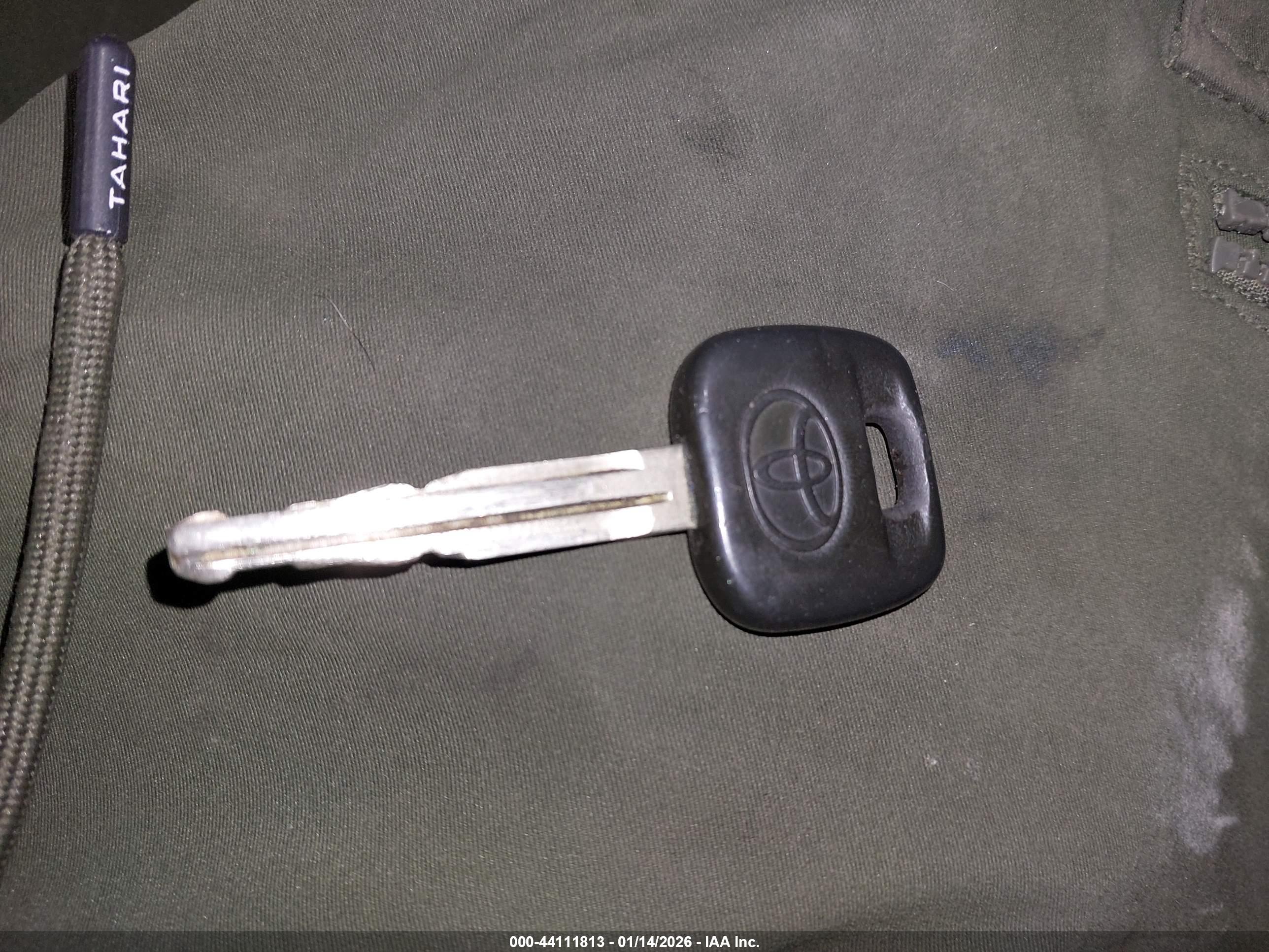TOYOTA COROLLA image 11