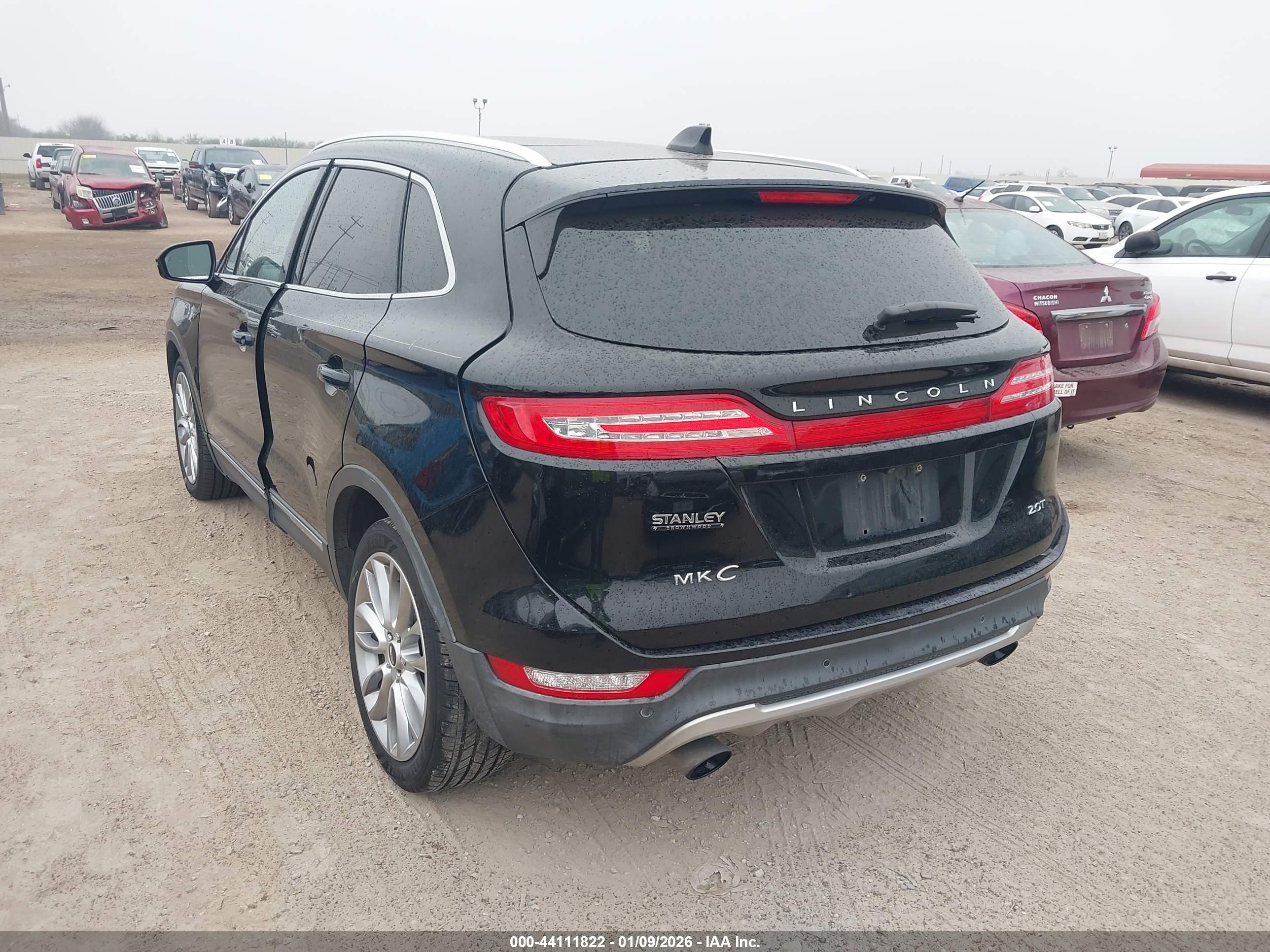 LINCOLN MKC image 3