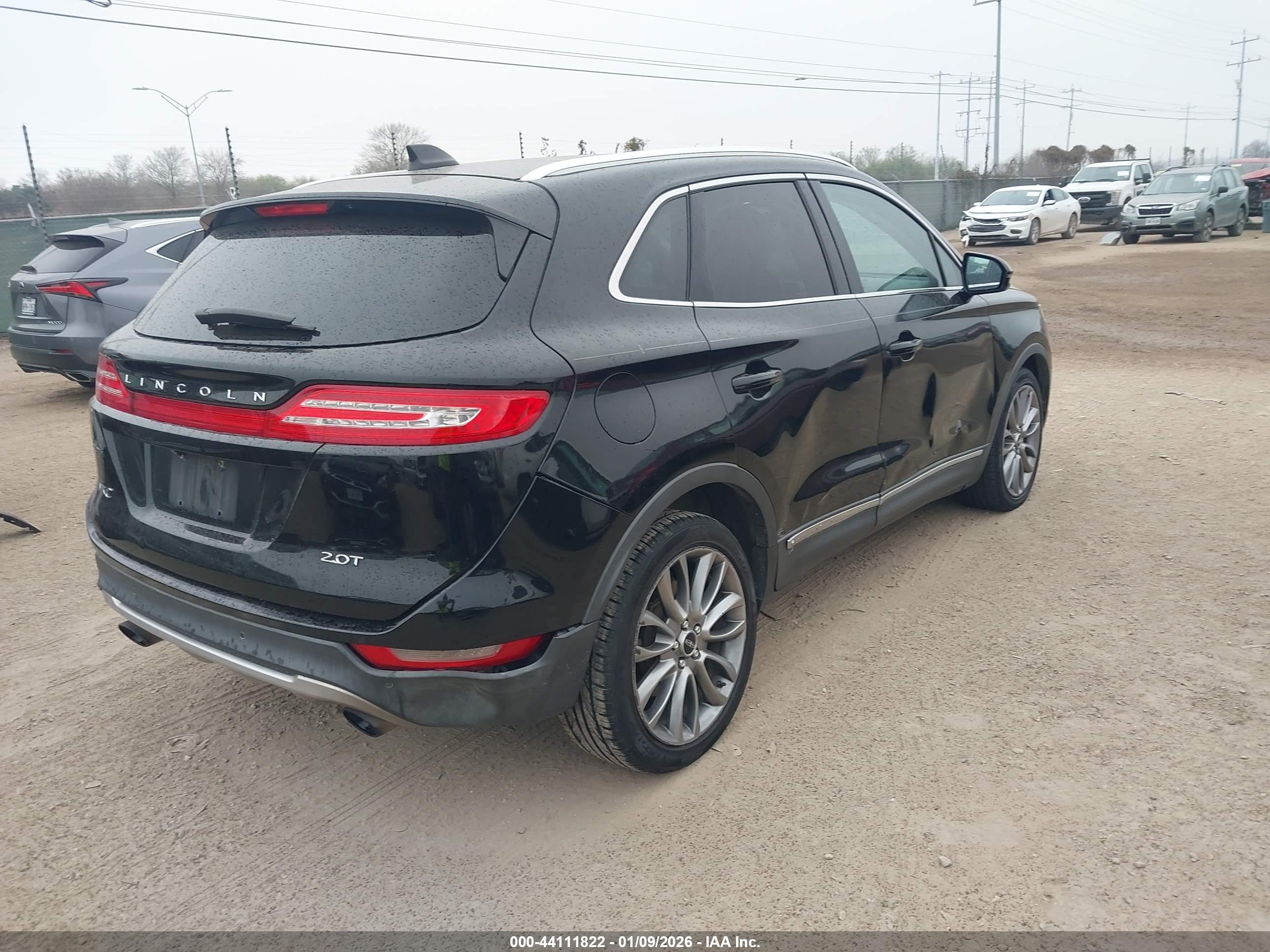 LINCOLN MKC image 4