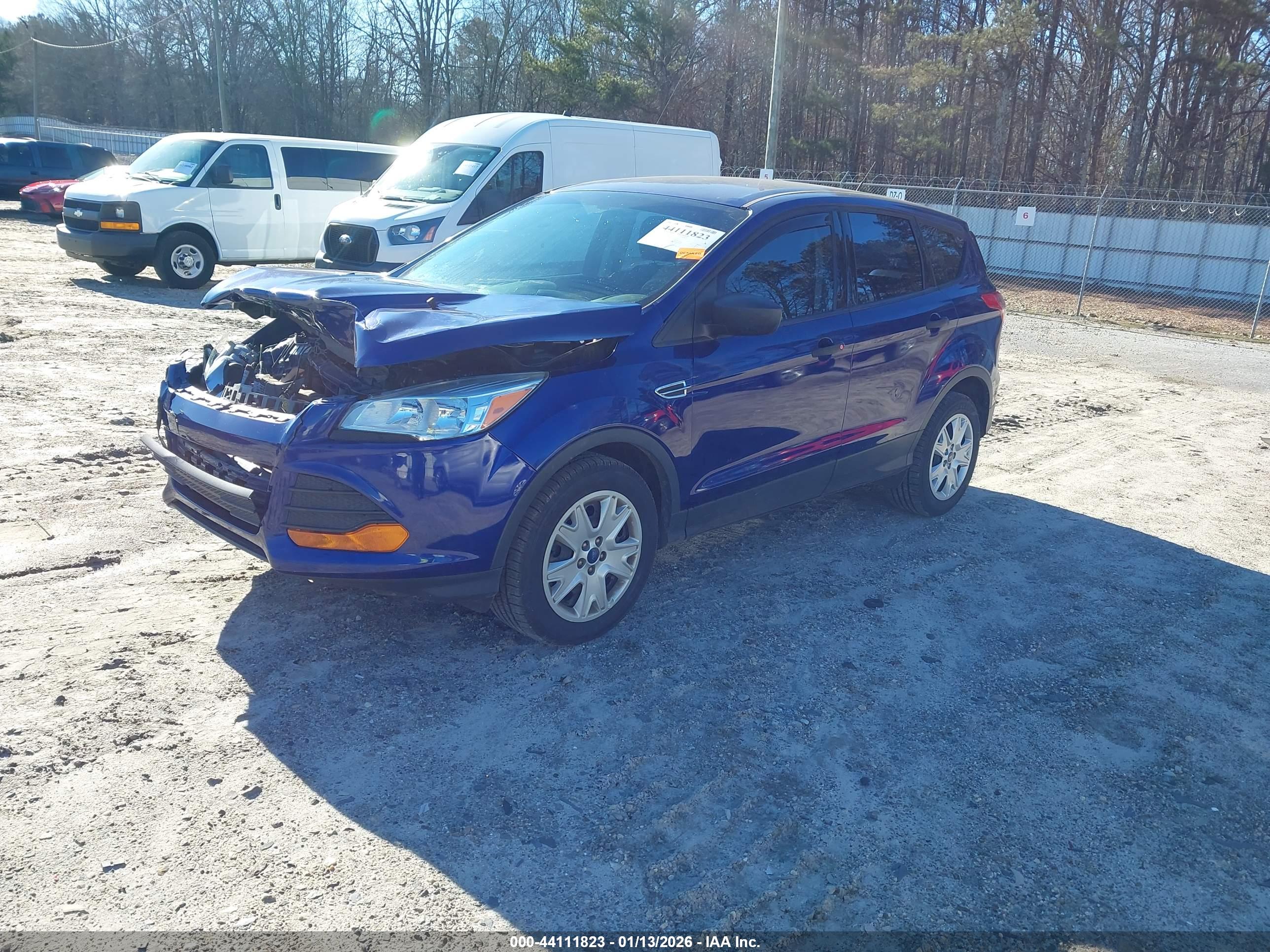 FORD ESCAPE image 2