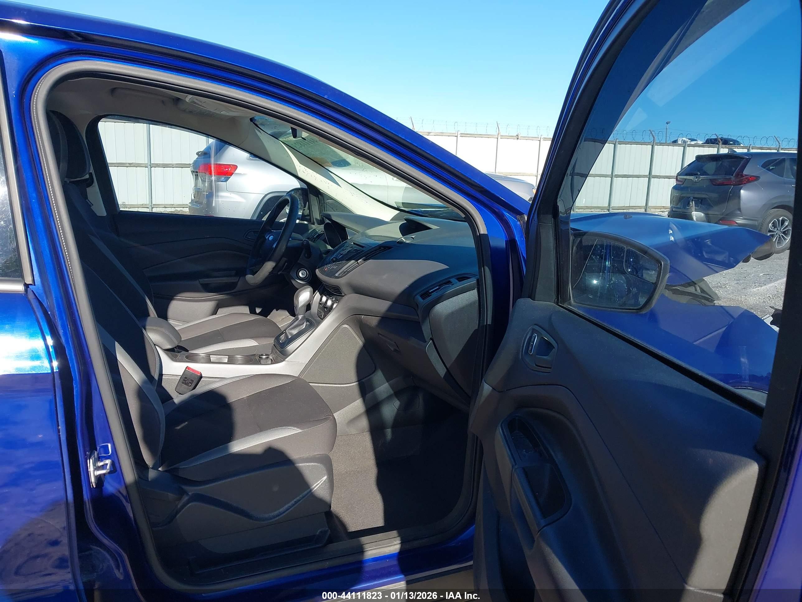 FORD ESCAPE image 5