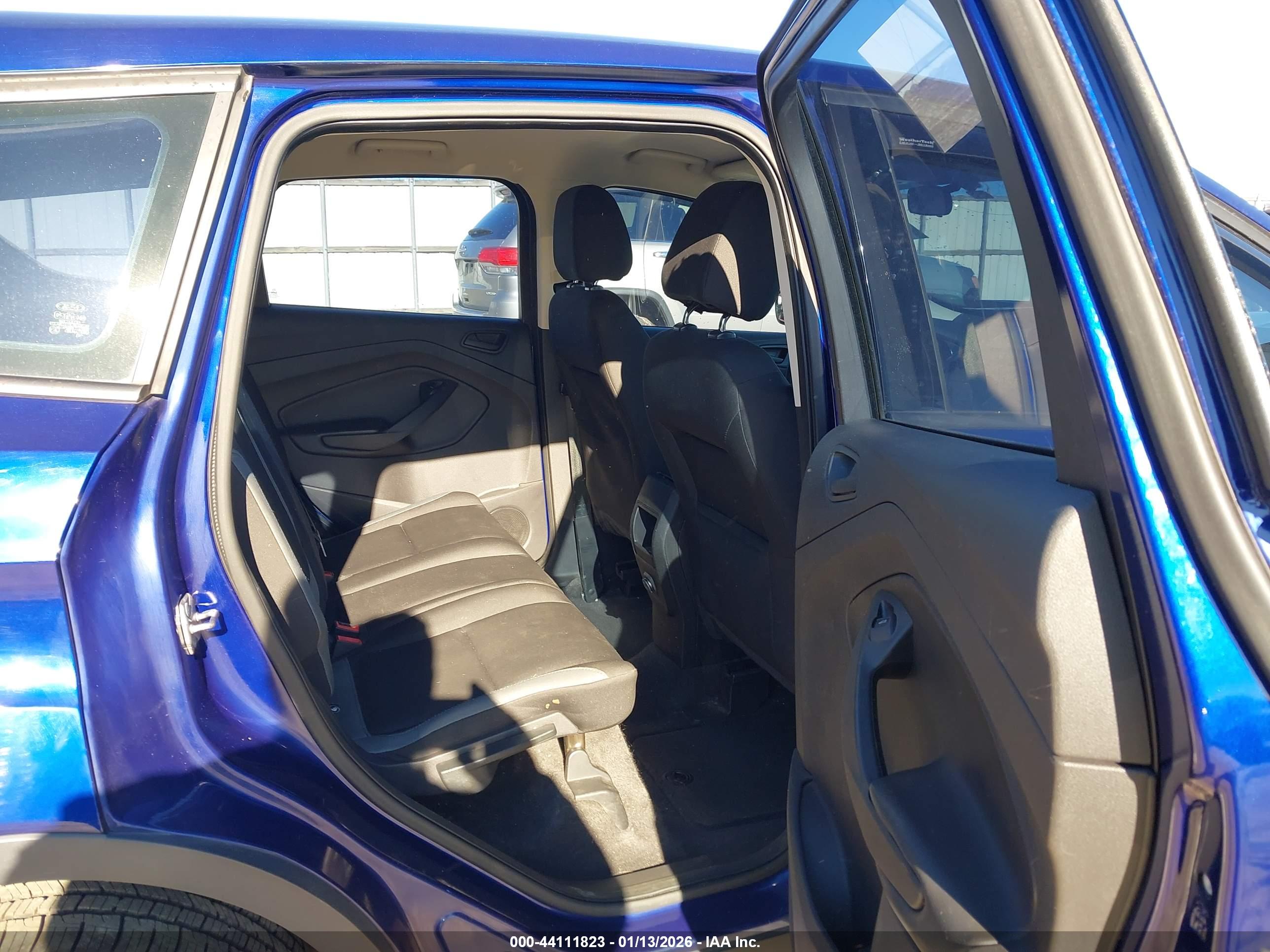 FORD ESCAPE image 8
