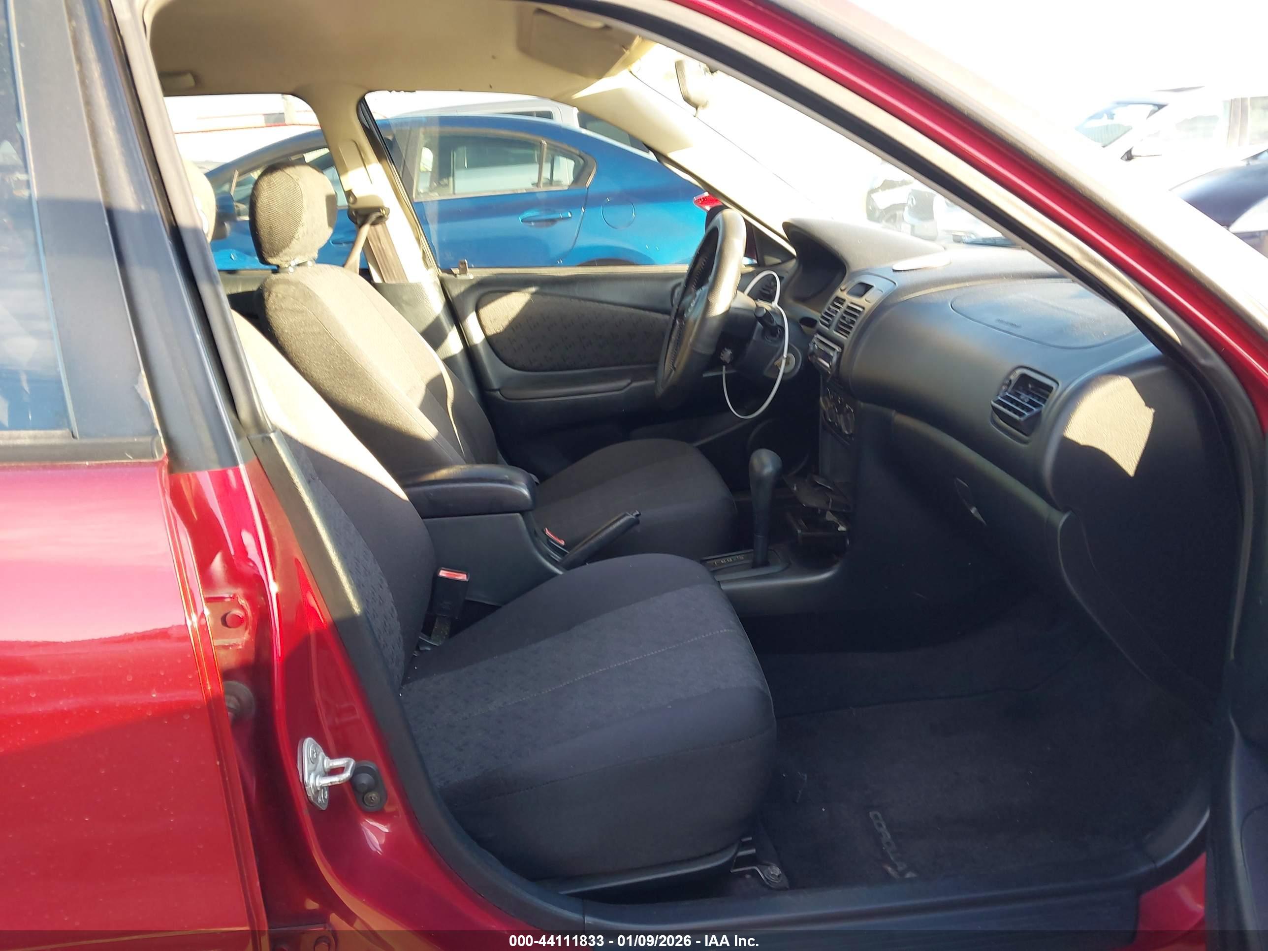 TOYOTA COROLLA image 5