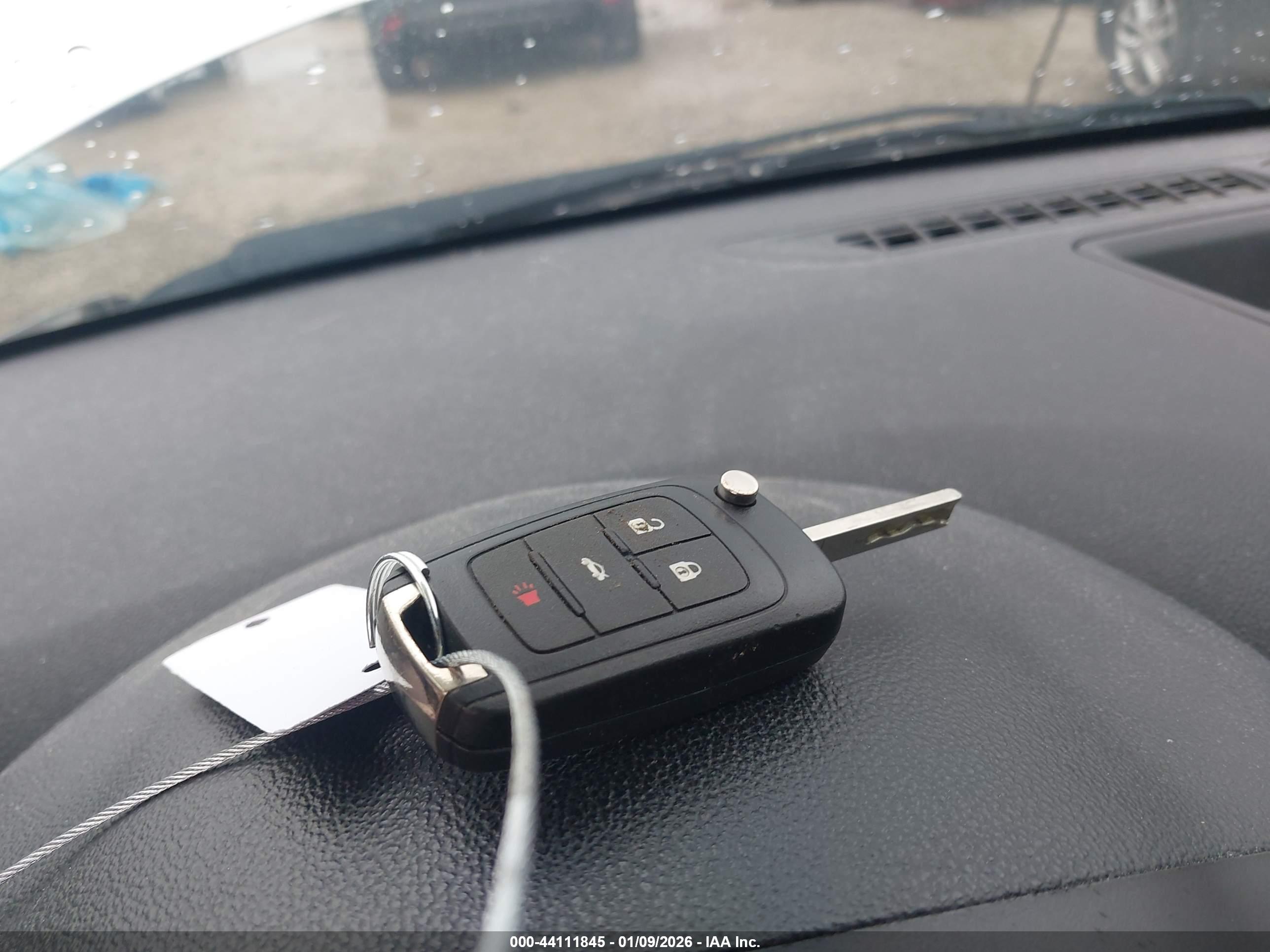 CHEVROLET CRUZE image 11