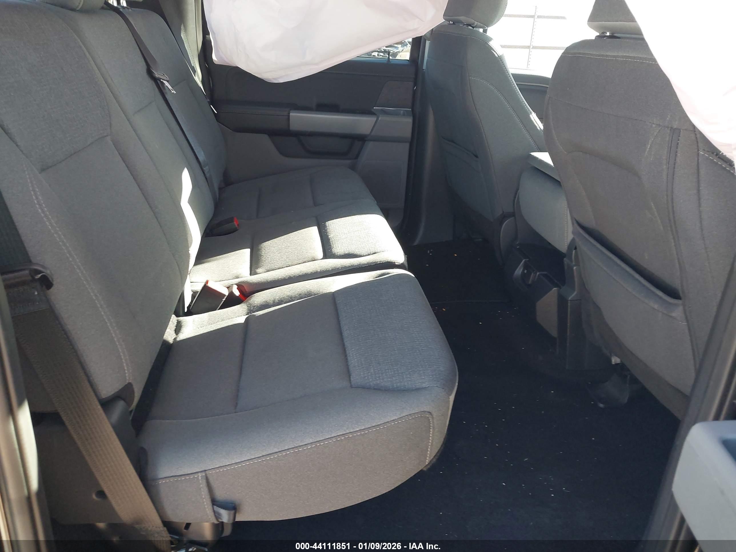 FORD F-150 image 8