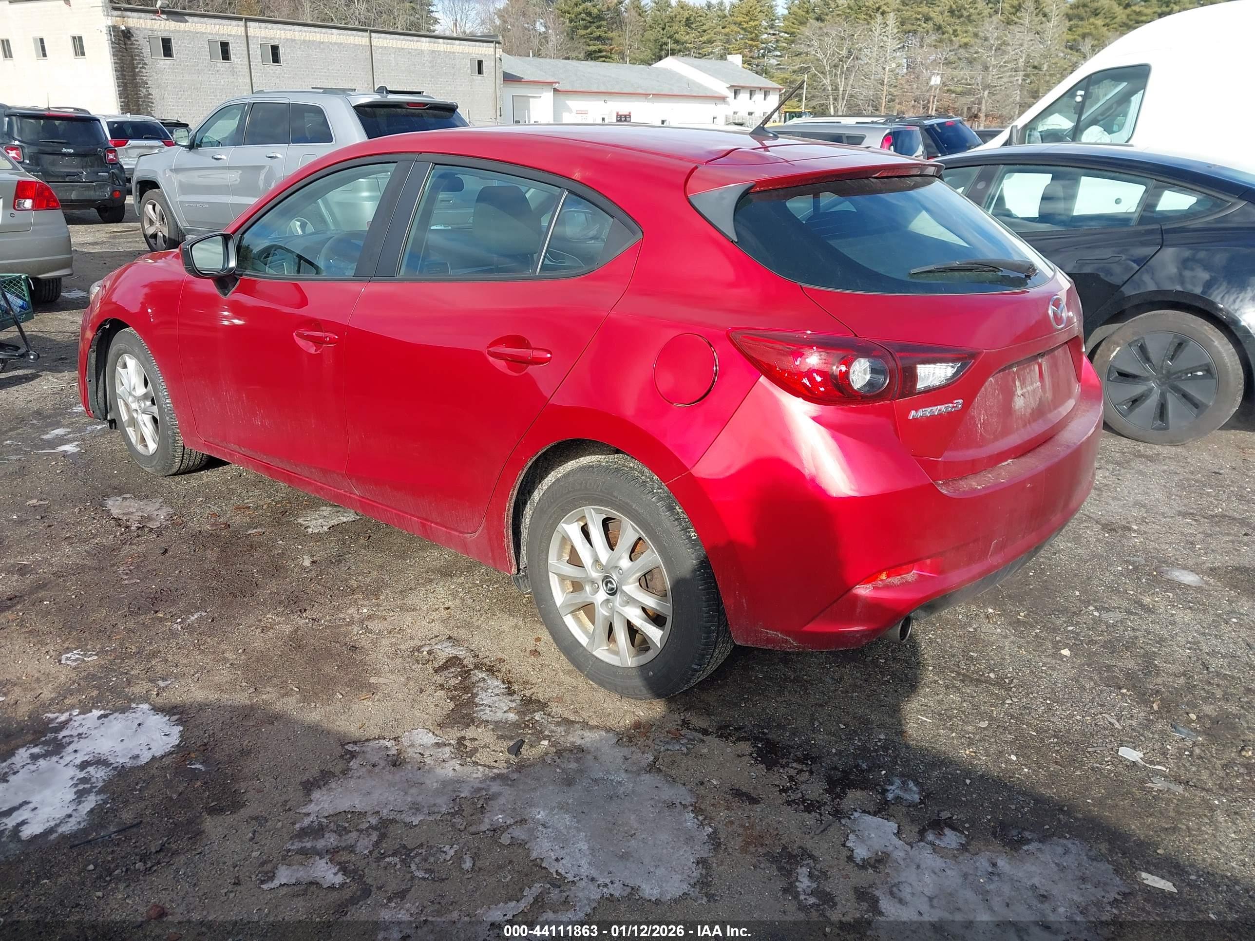 MAZDA MAZDA3 image 3