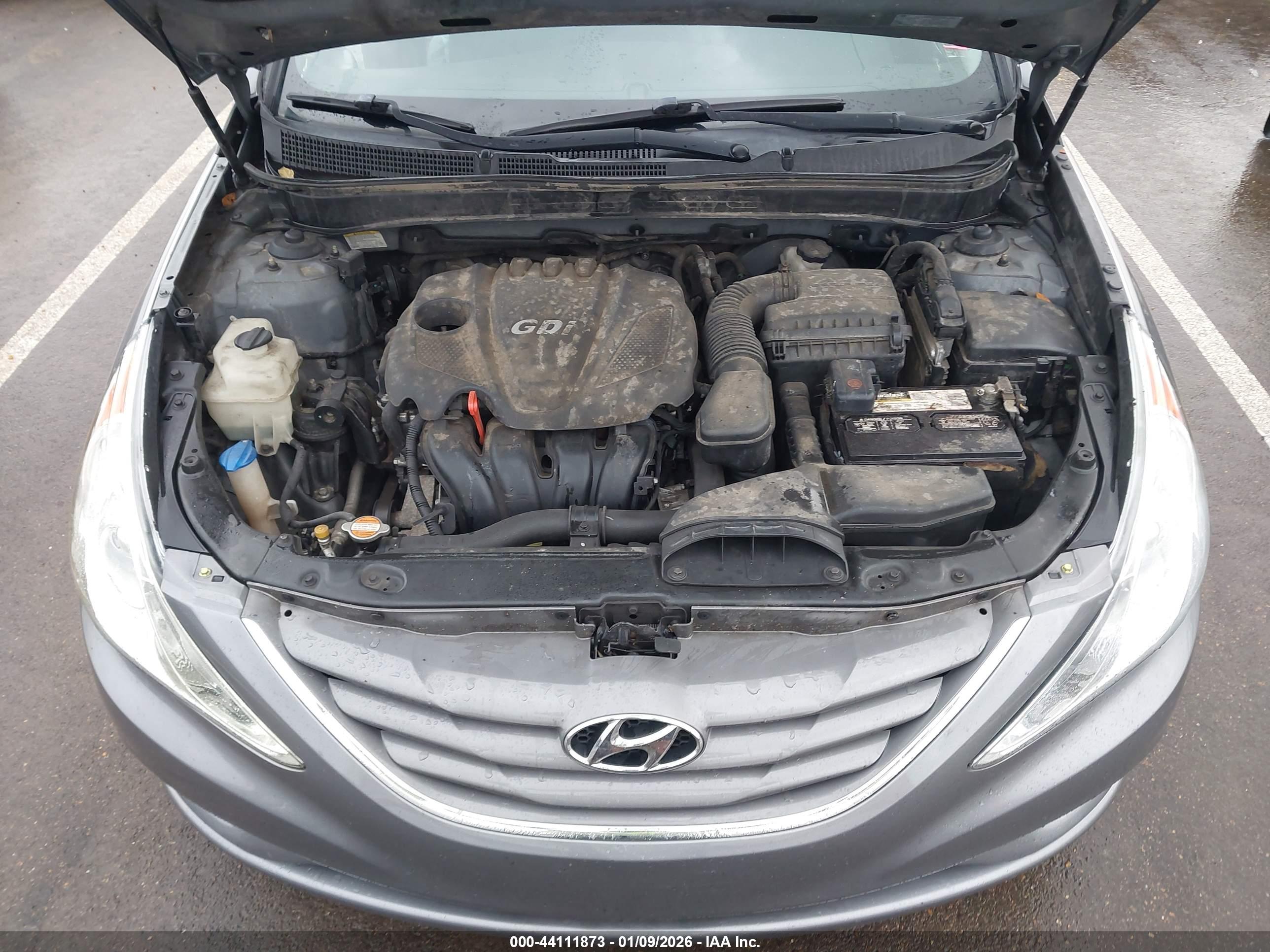 HYUNDAI SONATA image 10