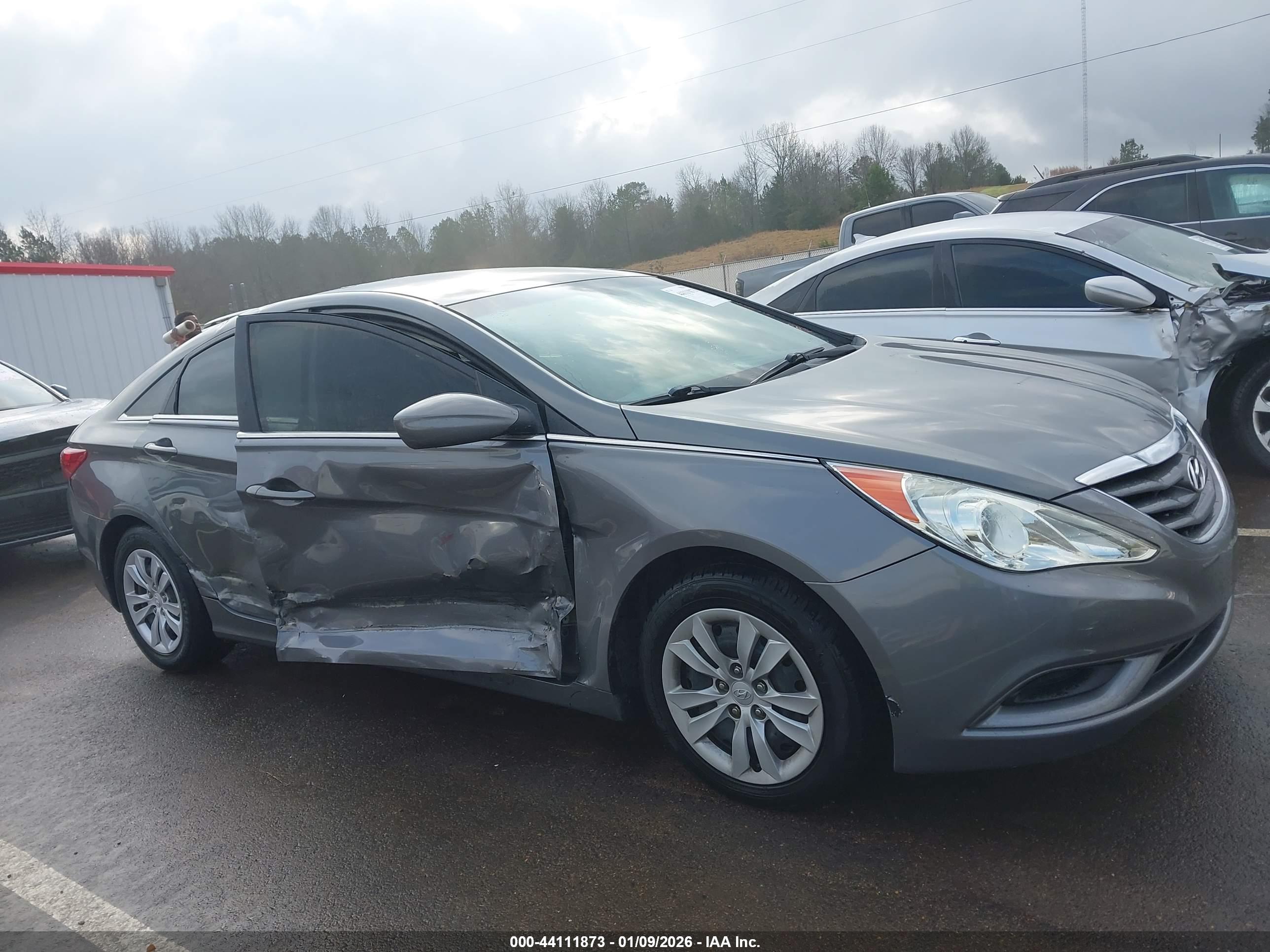 HYUNDAI SONATA image 6