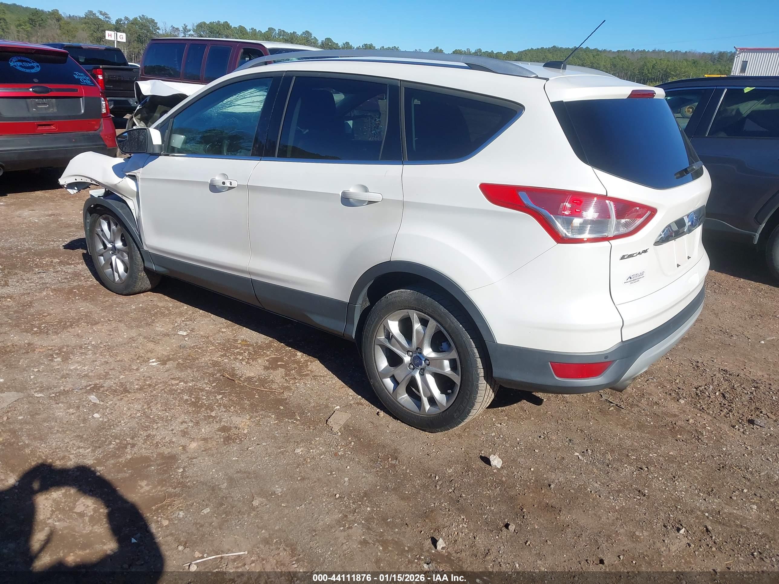 FORD ESCAPE image 3