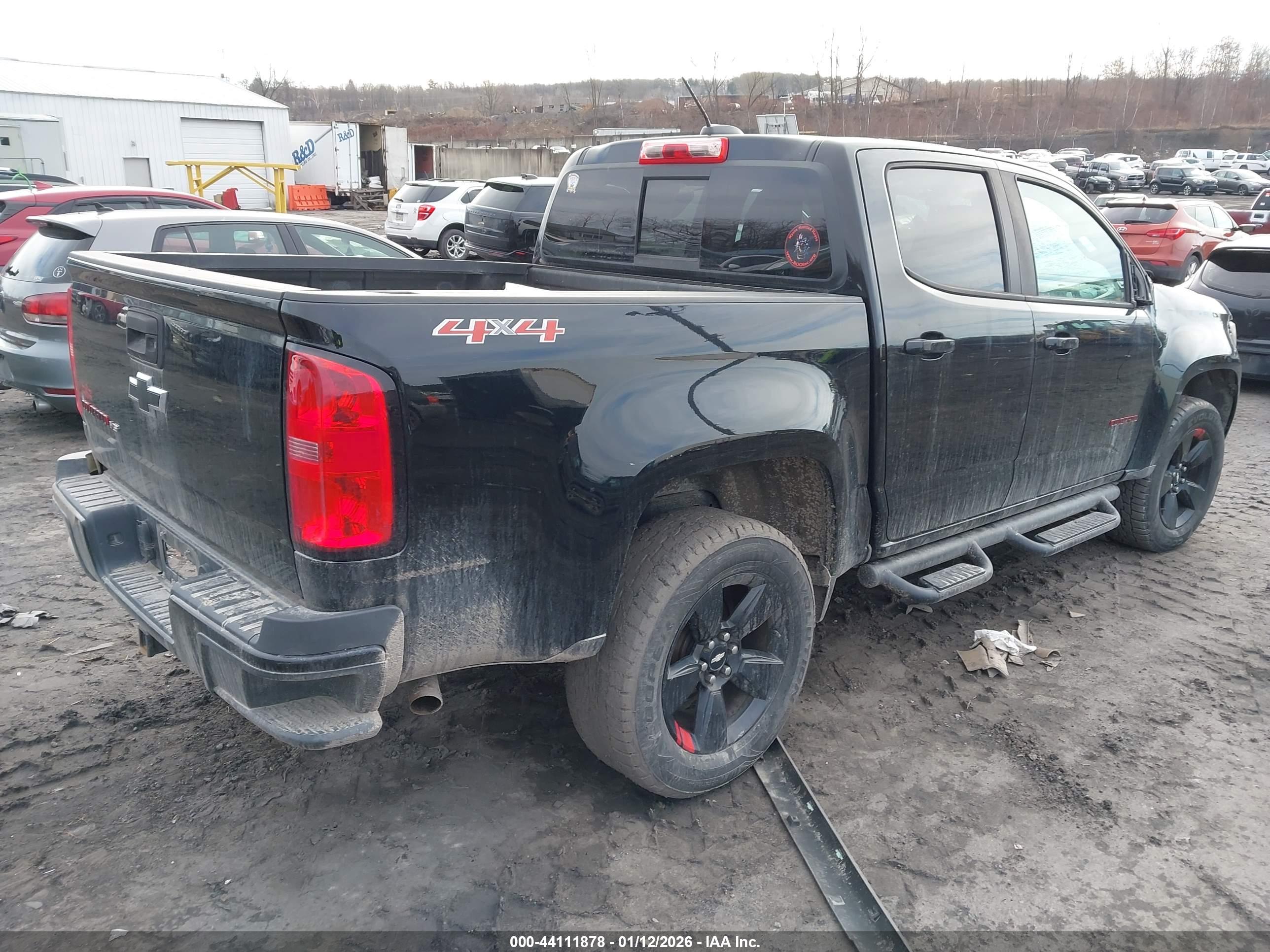 CHEVROLET COLORADO image 4