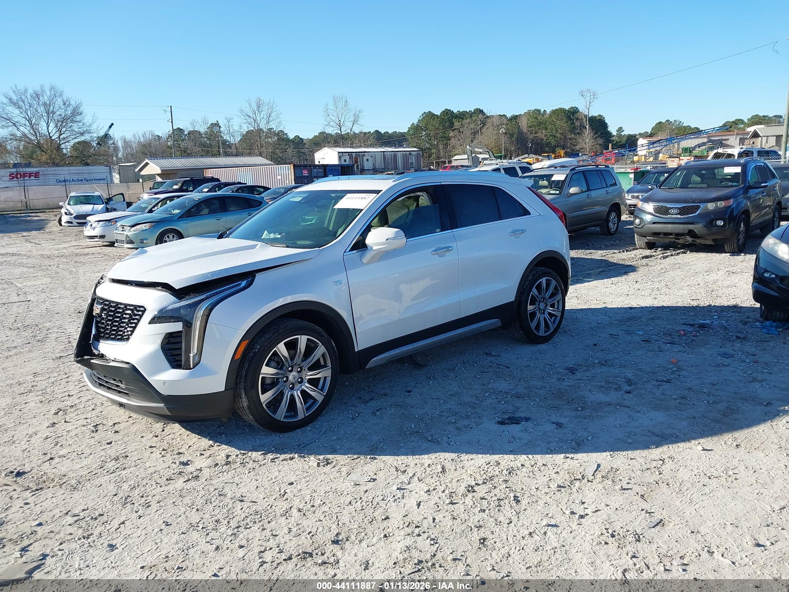 CADILLAC XT4 image 2